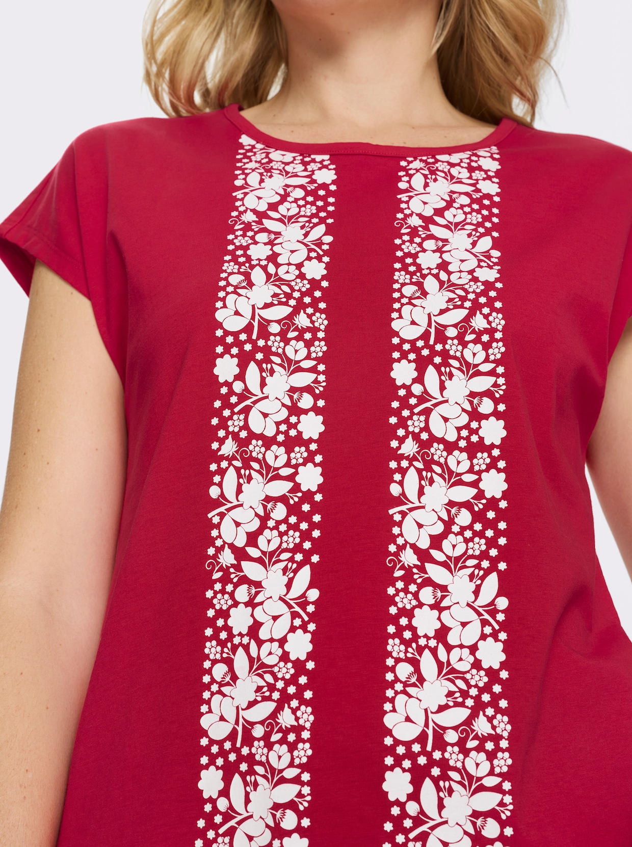 Kurzarmshirt mit Blumenmuster - rot-weiß