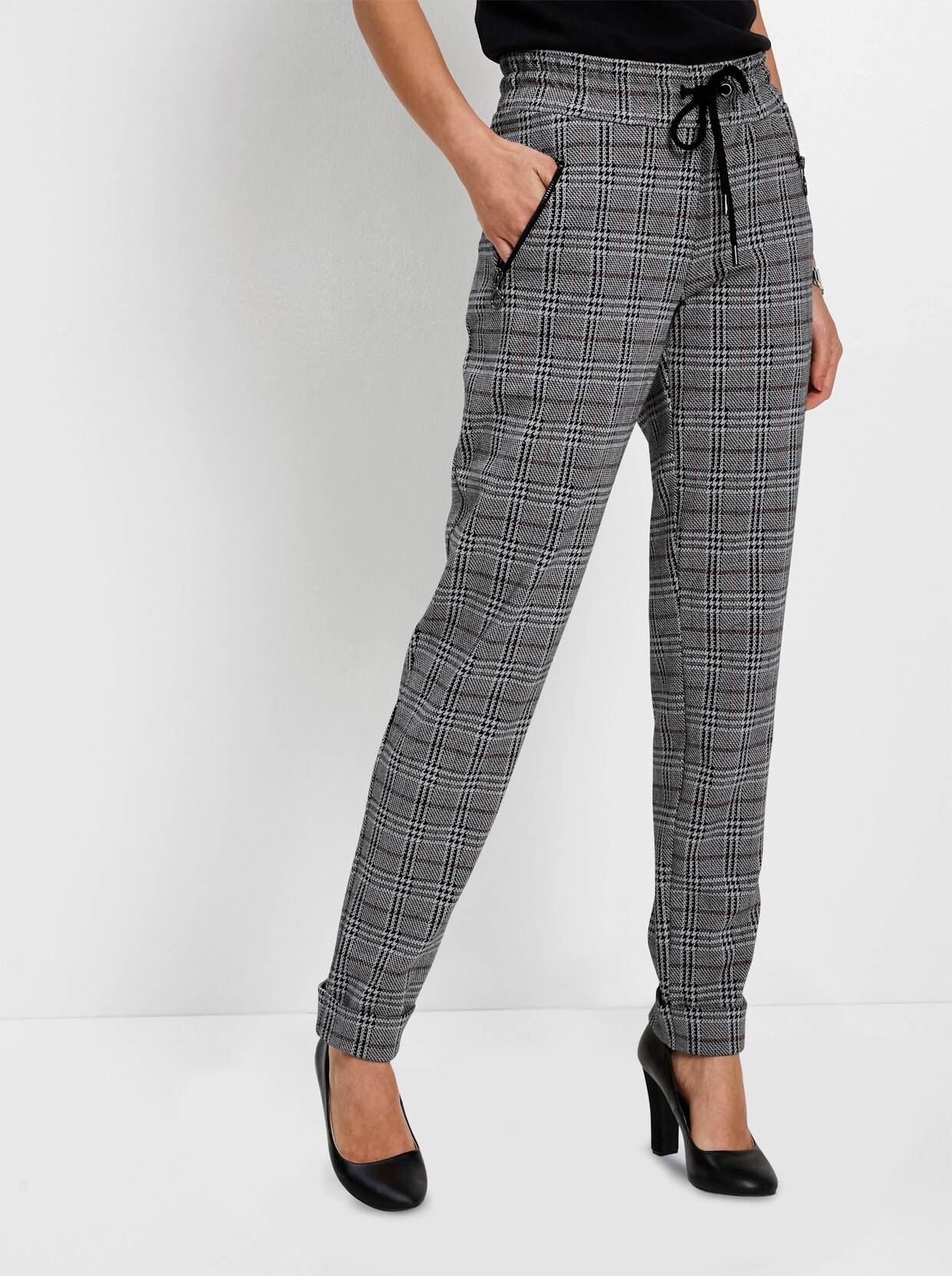Geruite broek - zwart/donkerrood geruit