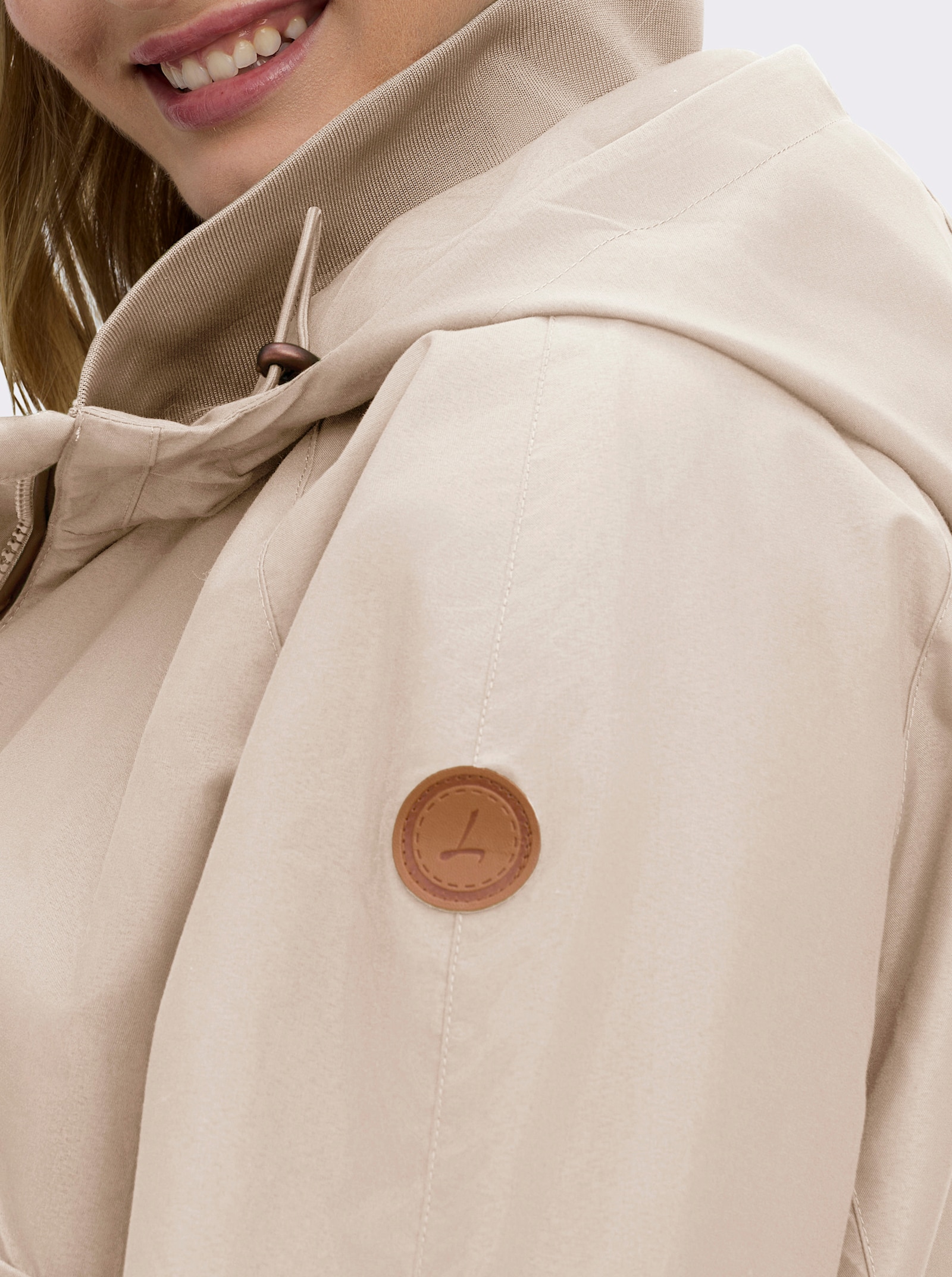 Übergangsjacke in Microfaser-Qualität - elfenbein