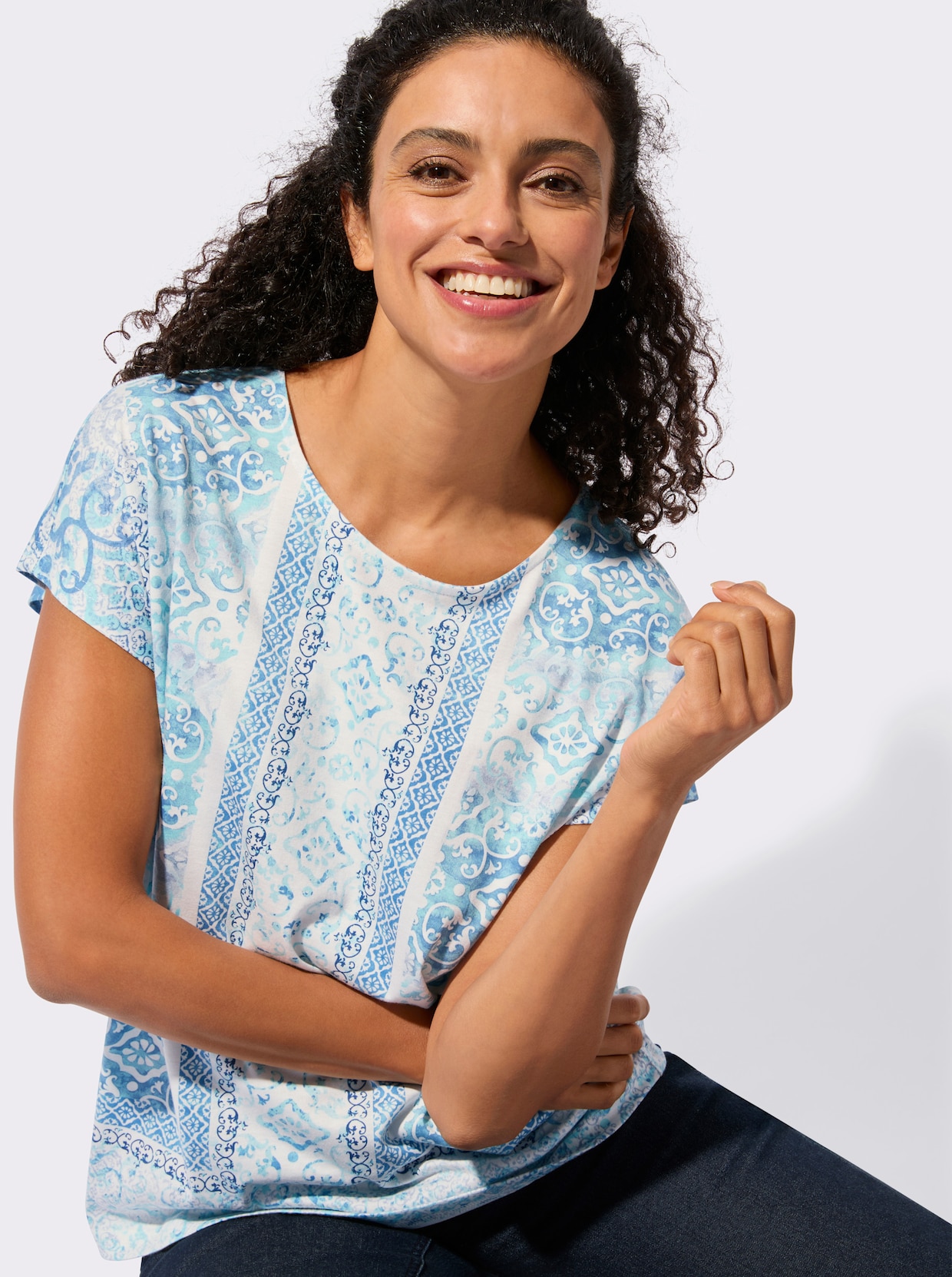 Print-Shirt mit überschnittenen Schultern - jeansblau-ecru-bedruckt