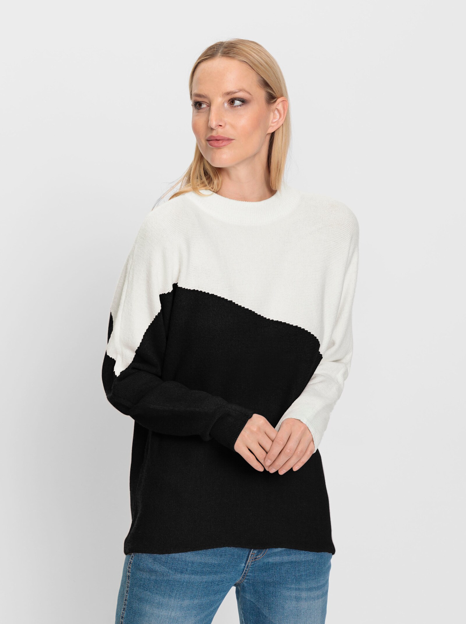 heine Pullover met opstaande kraag in asymmetrisch dessin - zwart/ecru gedessineerd