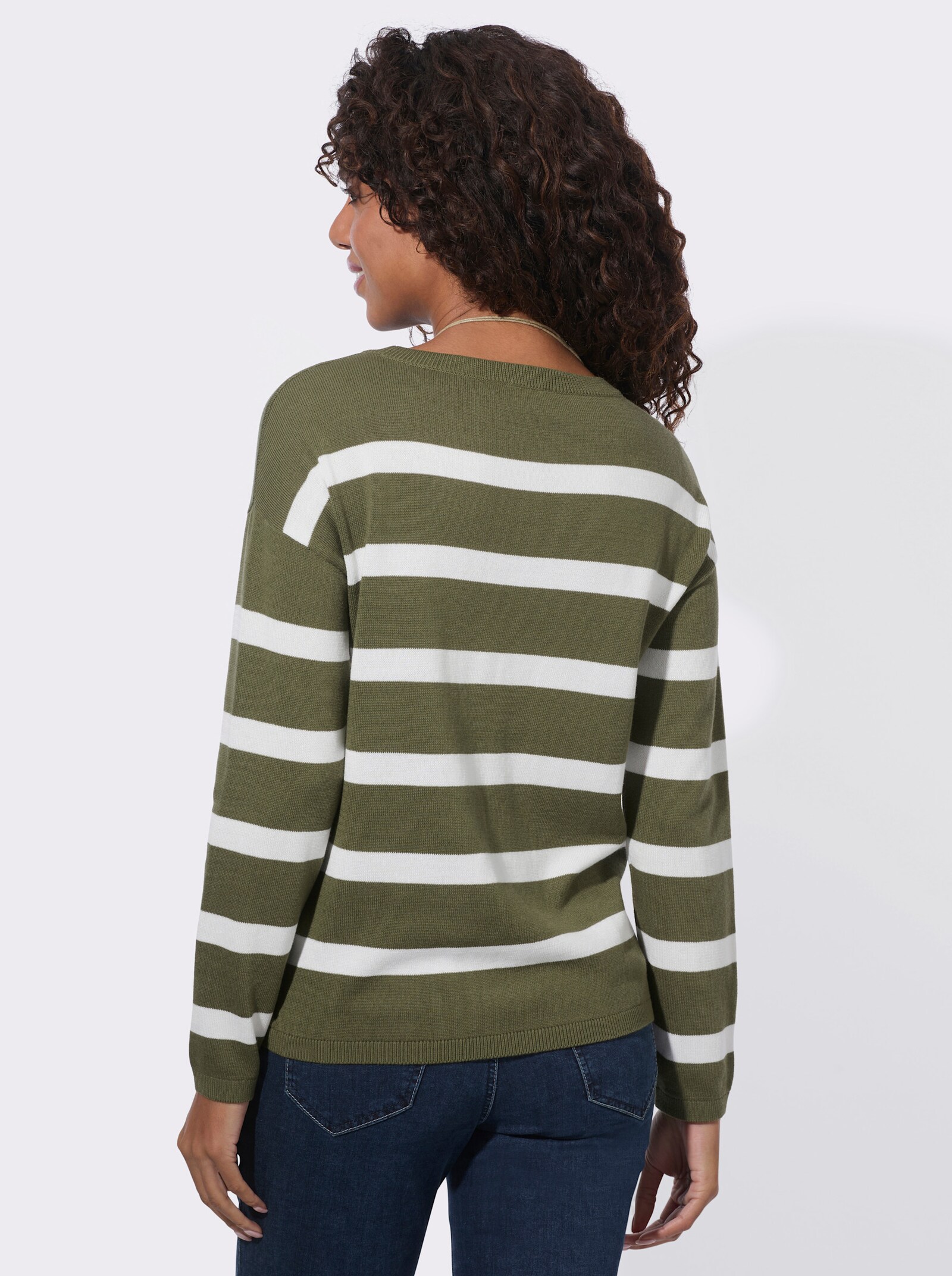 Feinstrickpullover mit U-Boot-Ausschnitt - oliv-ecru-geringelt