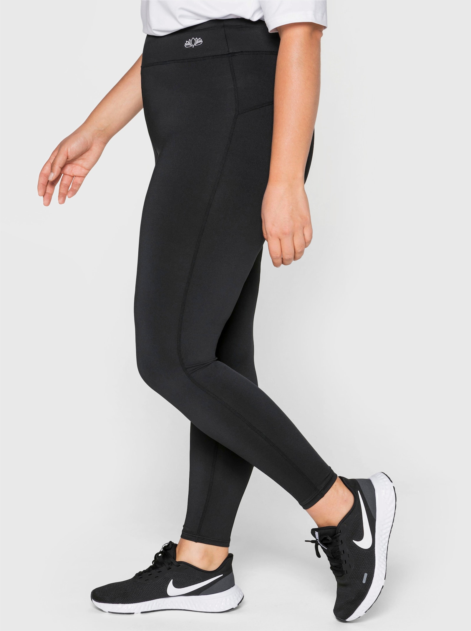 sheego Functionele tight in 7/8-lengte - zwart