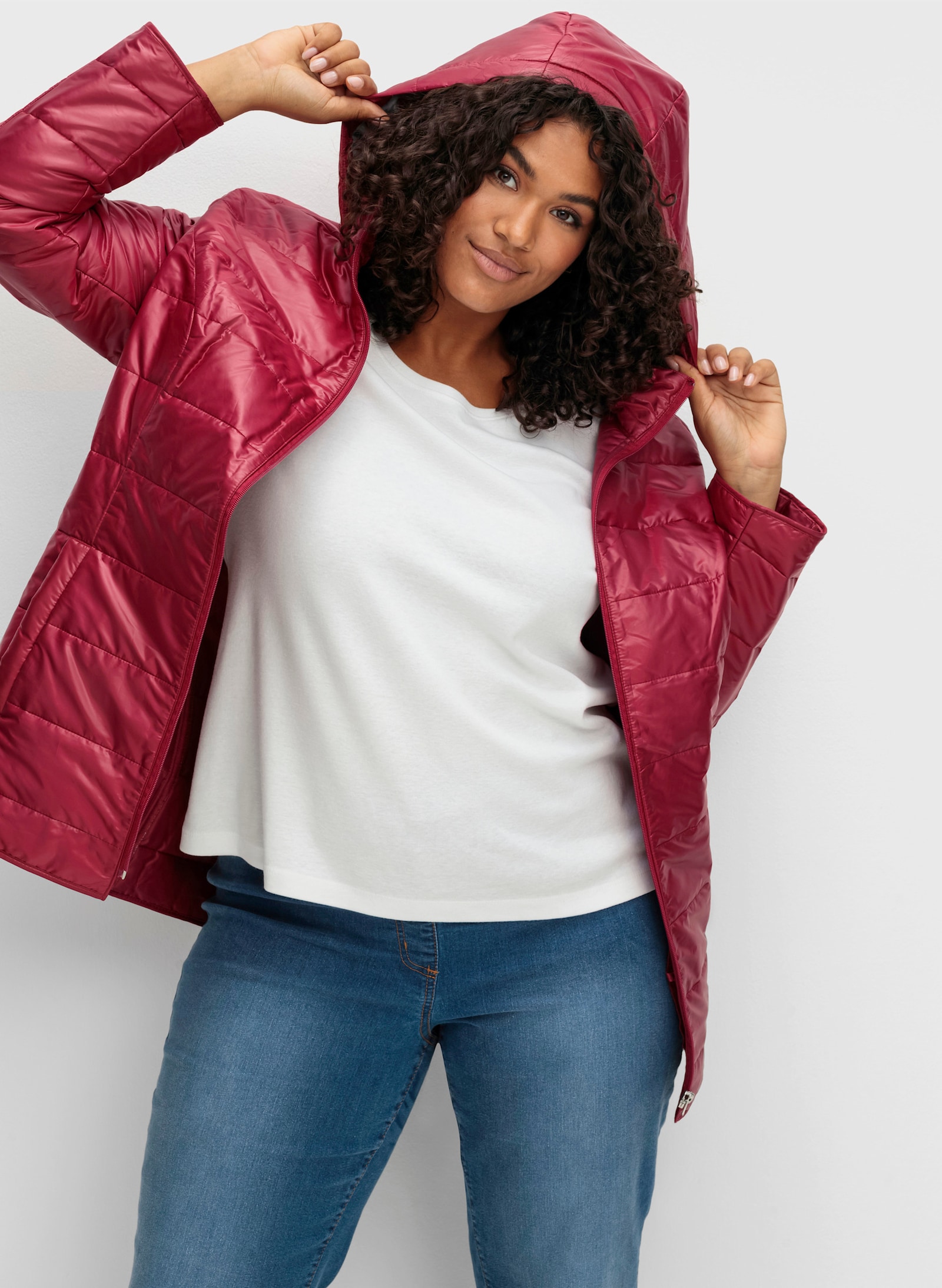 Steppjacke mit Kapuze, wärmend - bordeaux