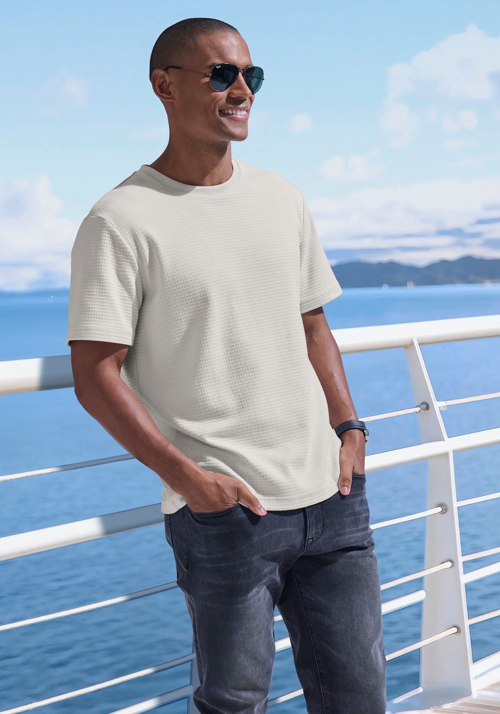 John Devin T-Shirt - beige