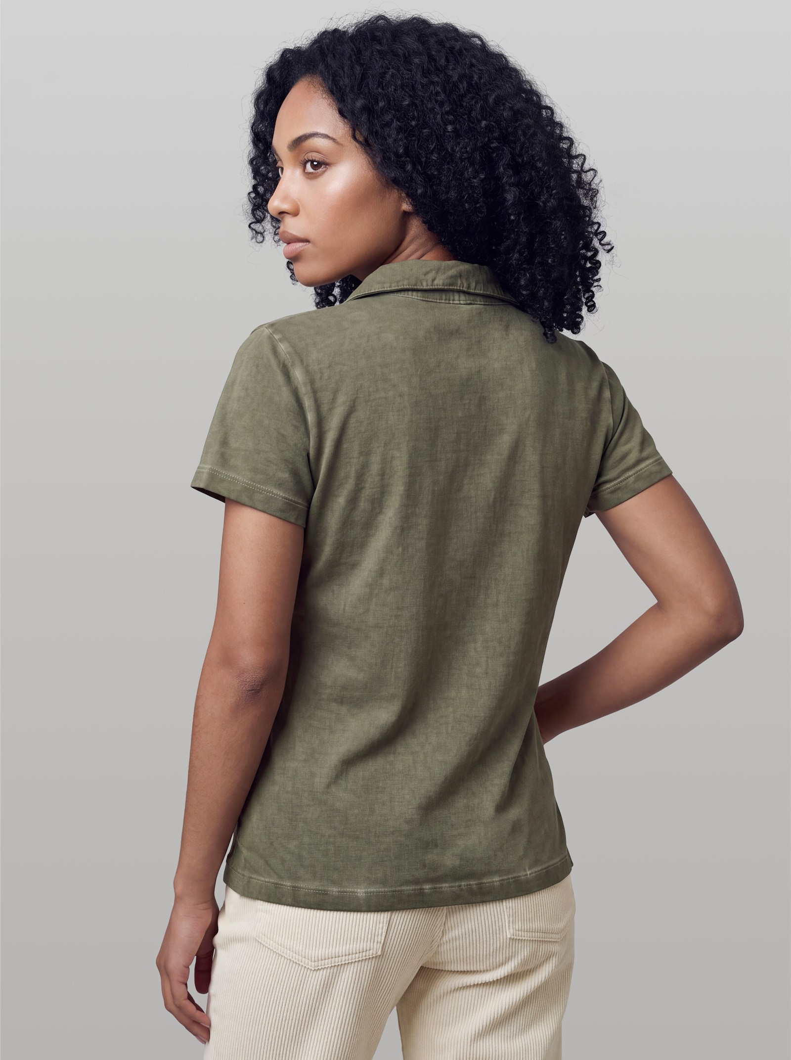 heine V-Shirt mit Rüschen - khaki
