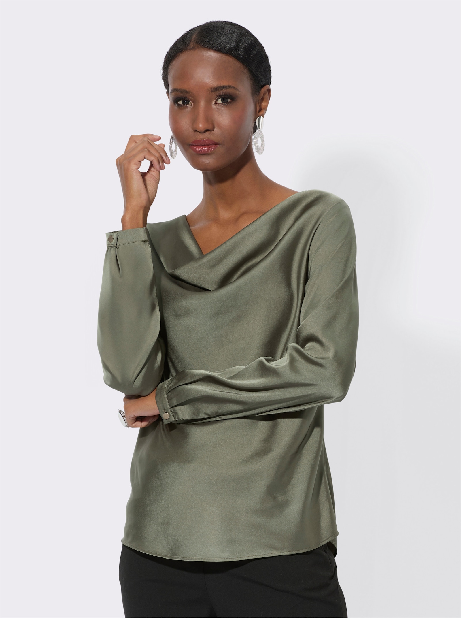 Satinbluse mit edlem, mattem Schimmer - khaki