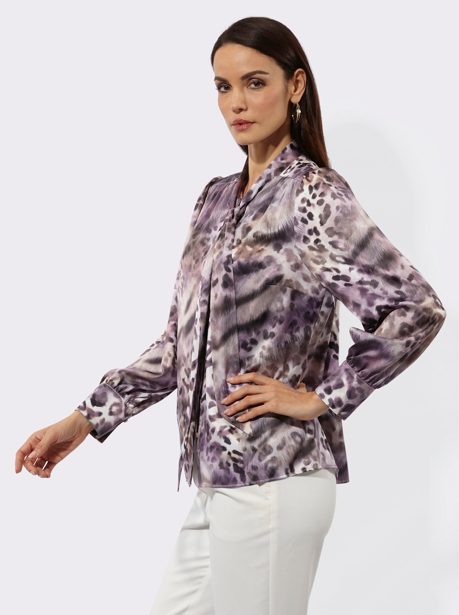 Schluppenbluse mit verdeckter Knopfleiste - champagner-schoko-bedruckt