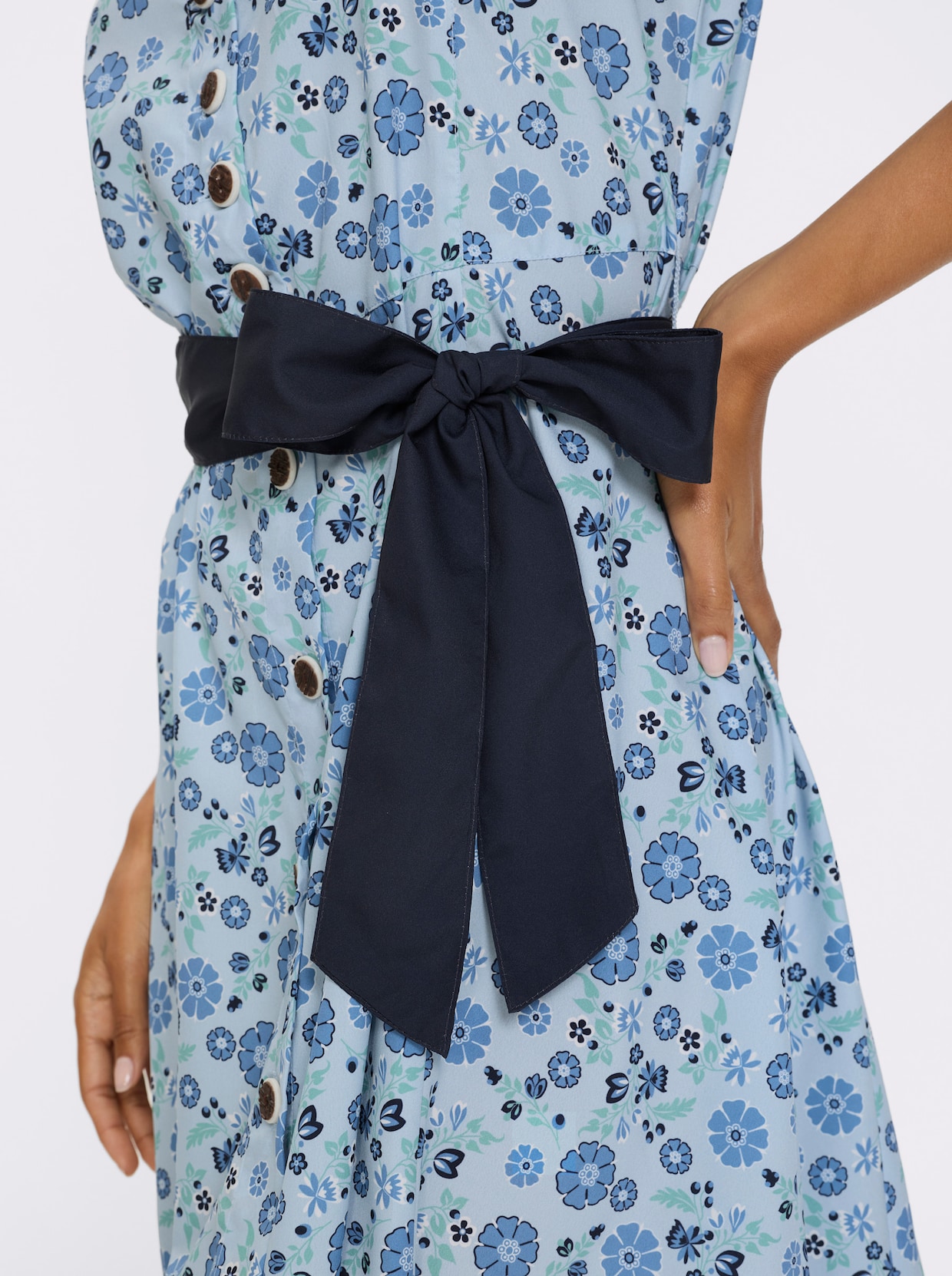 Trachtenkleid - hellblau-marine-bedruckt