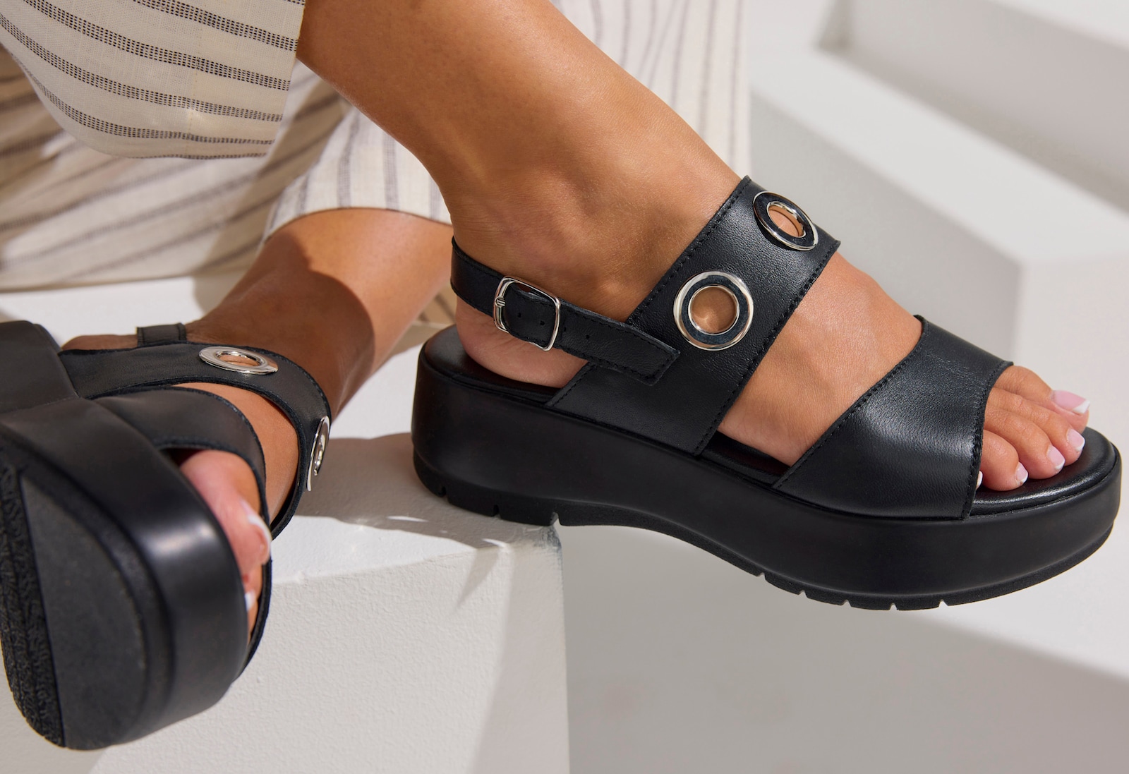 French Connection Sandalette - schwarz