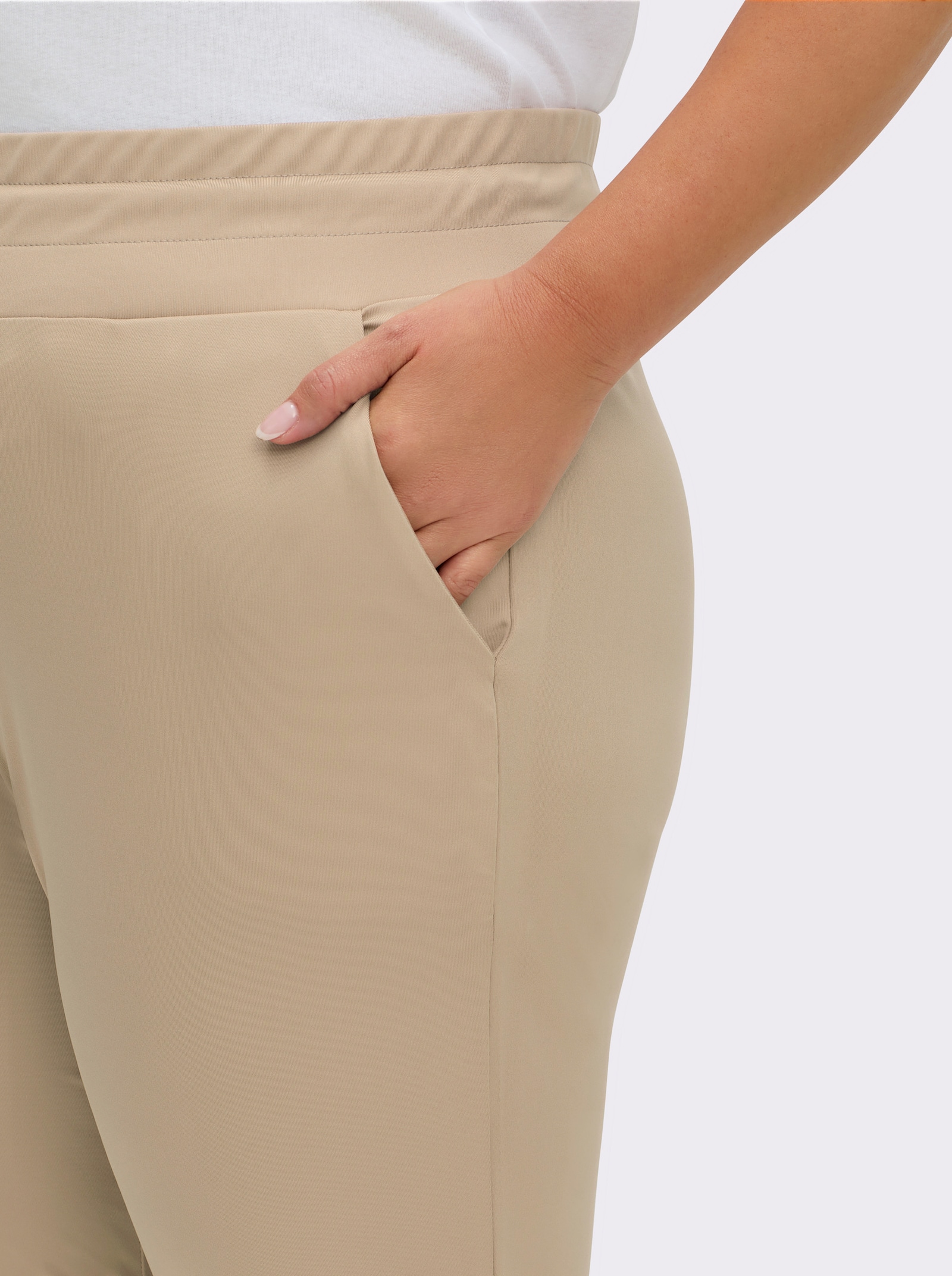 Schlupfhose in Stretch-Qualität - beige