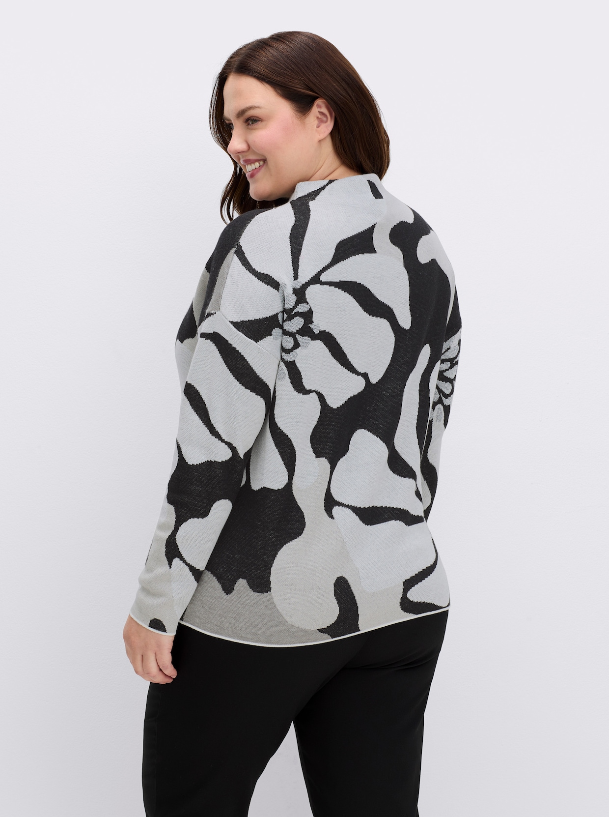 Jacquard-Pullover mit Glitzergarn, floral - schwarz-ecru-gemustert