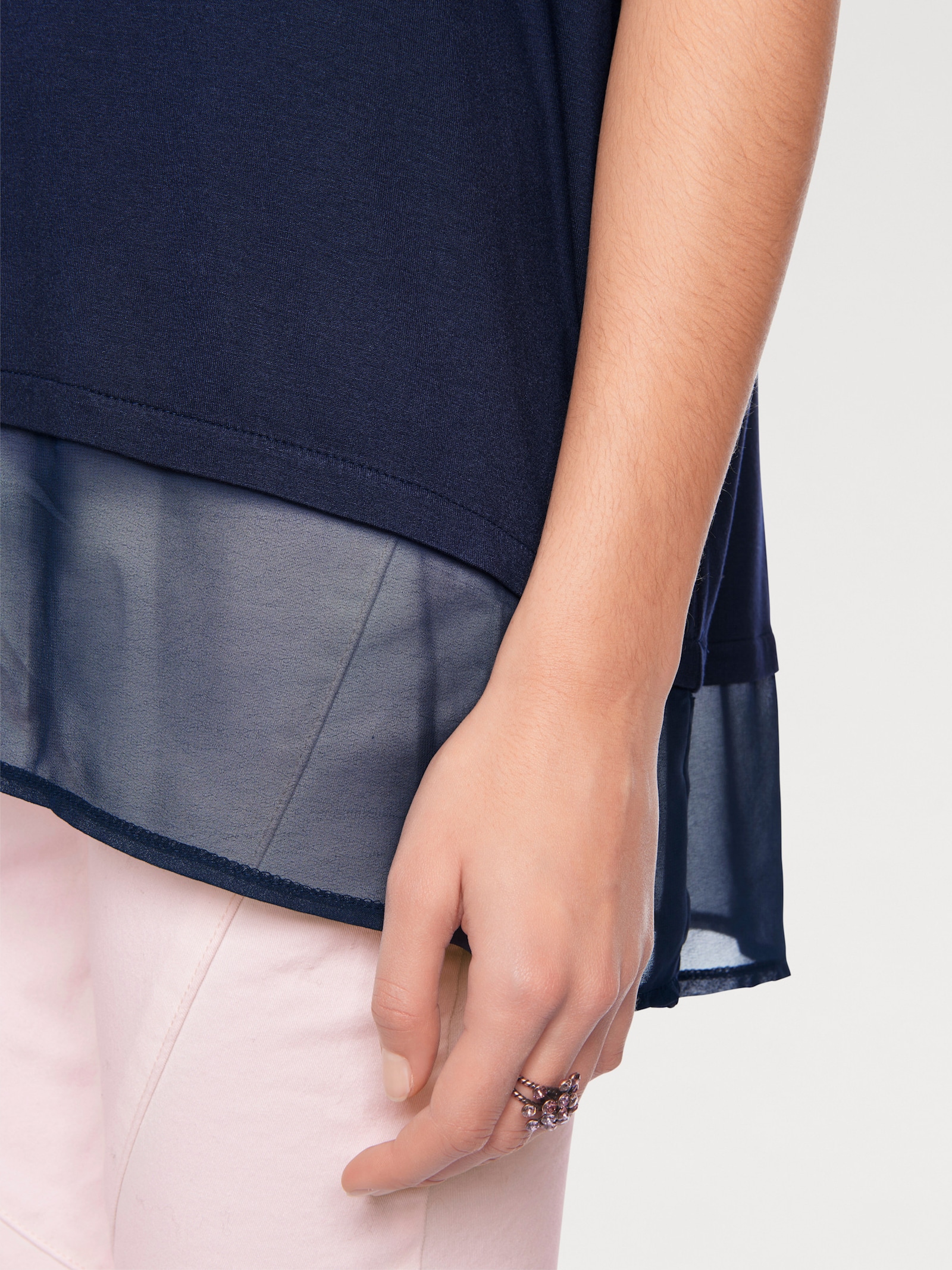 heine Oversize-Shirt mit Chiffon-Saum - marine