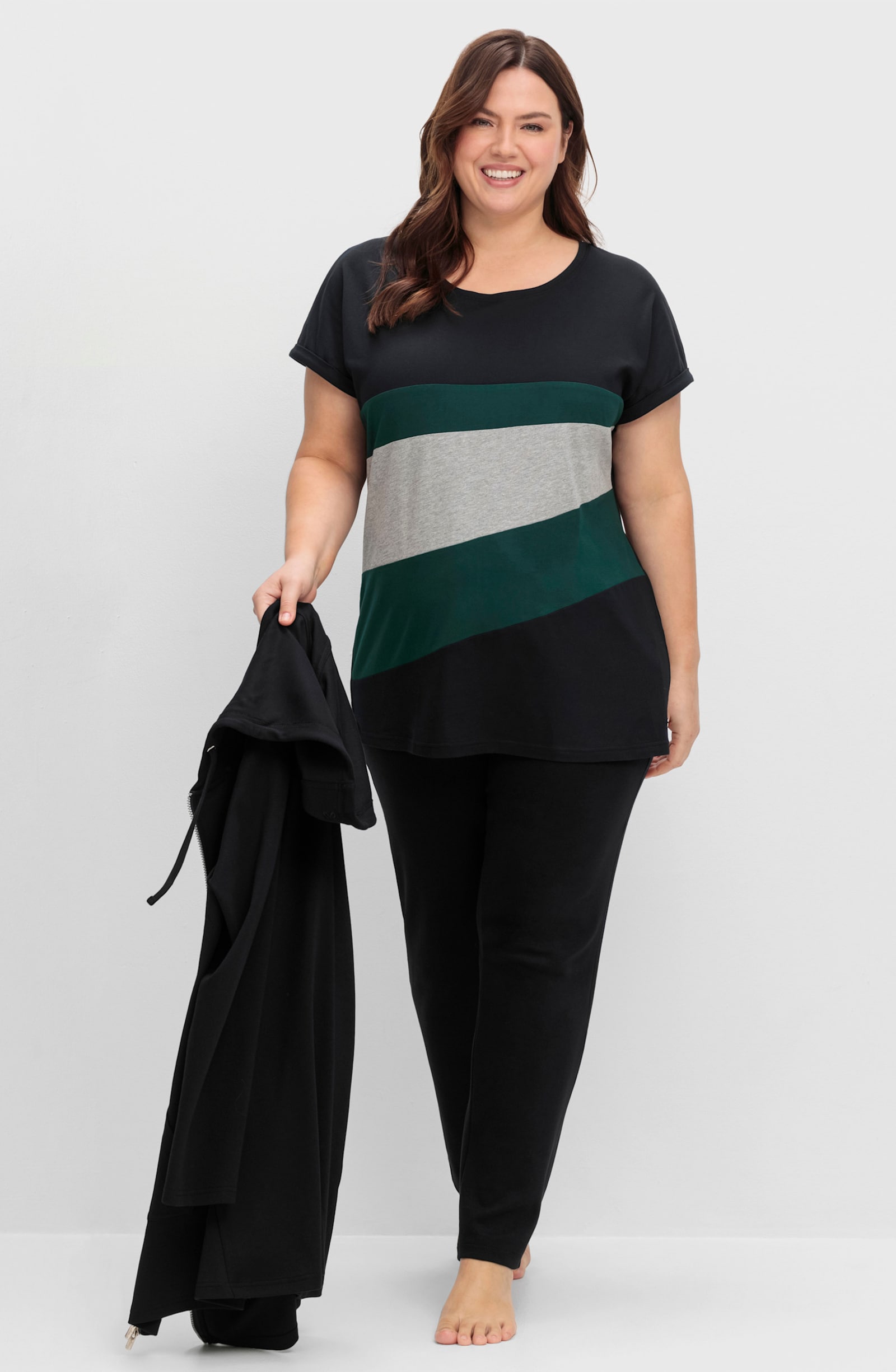 sheego Oversize-Shirt mit markanten Streifen - tiefgrün