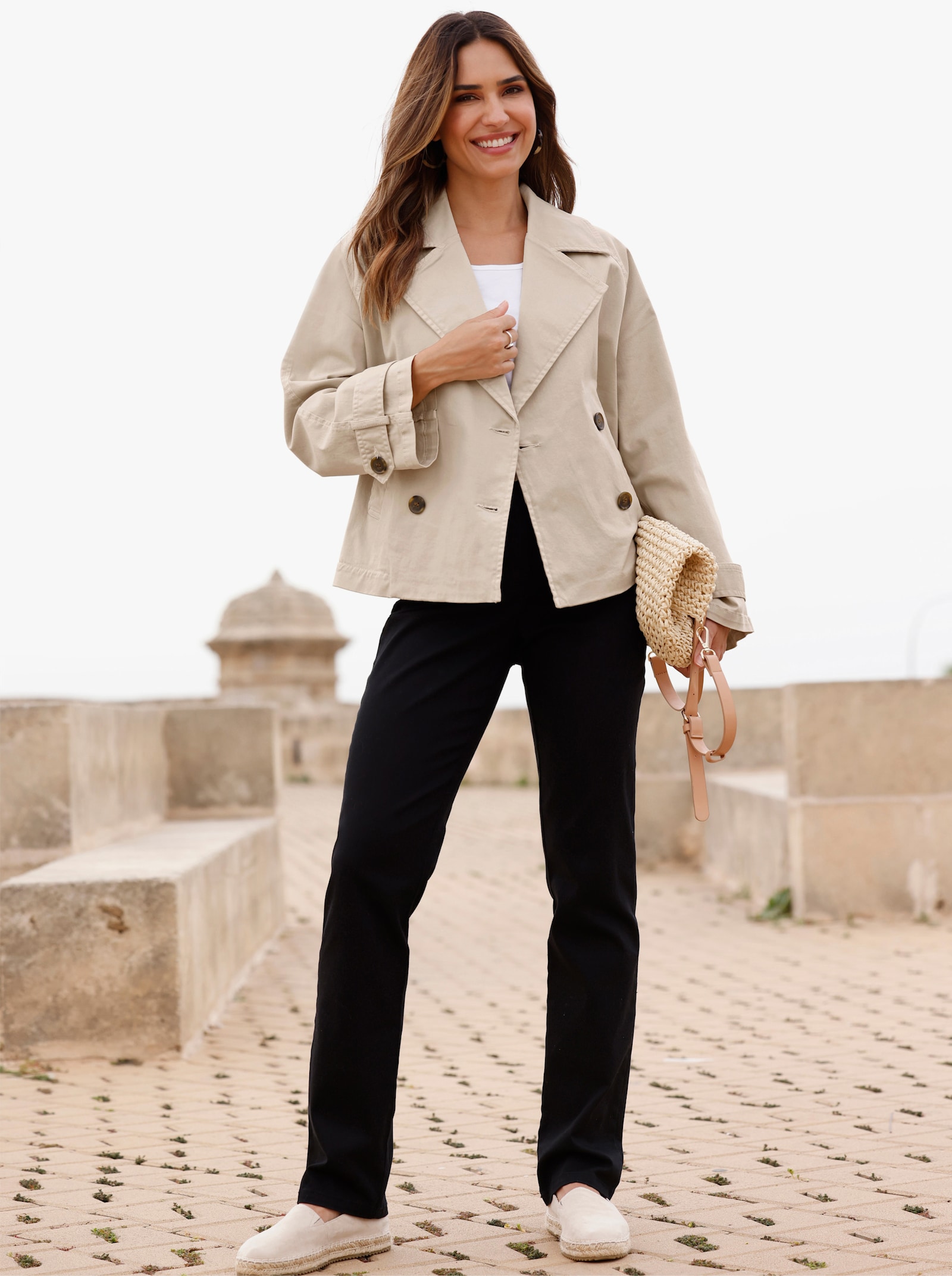 Trenchcoat, krage med slag - sand