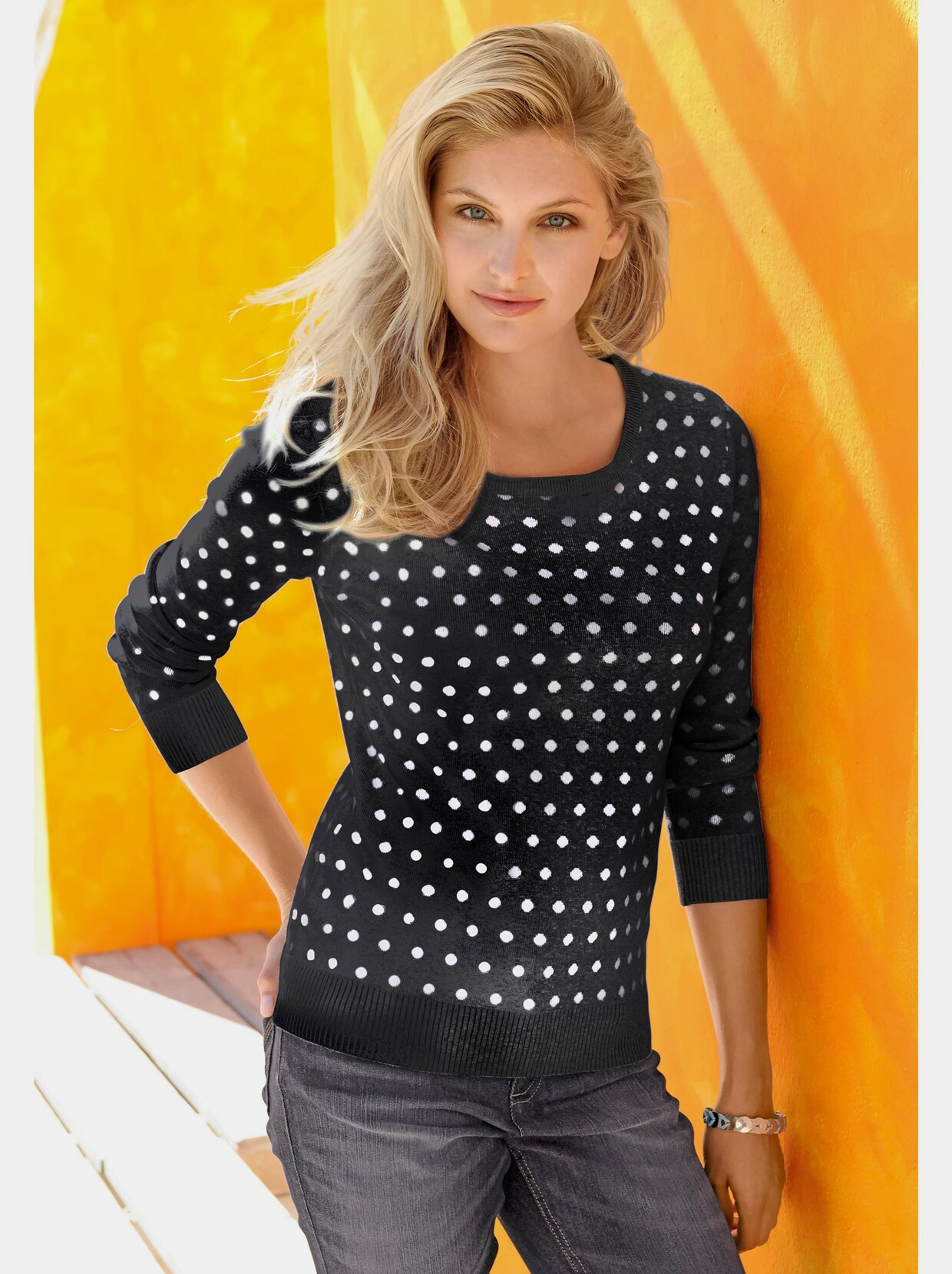 Strickpullover - schwarz-weiß-getupft