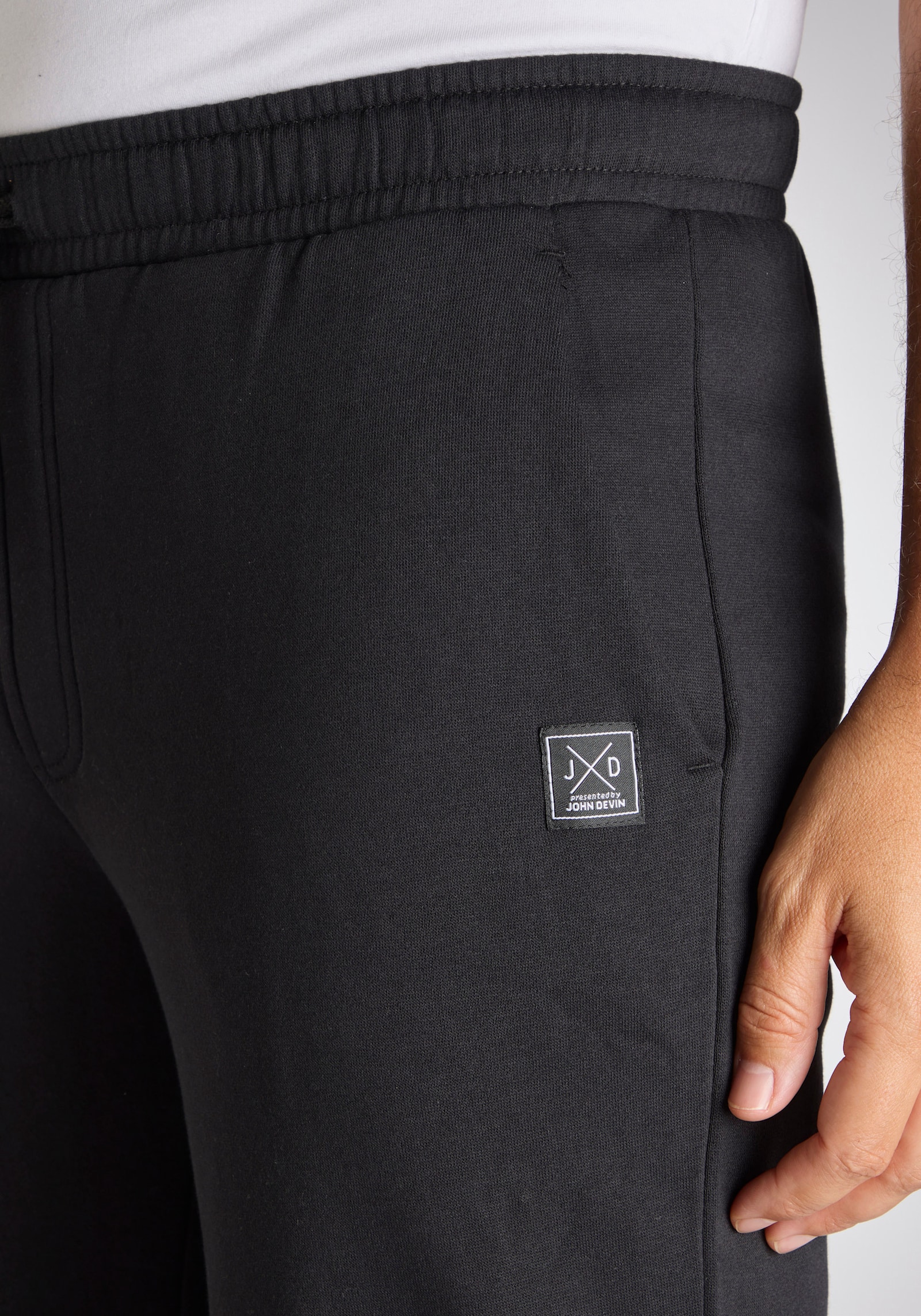 John Devin Sweatshort - zwart
