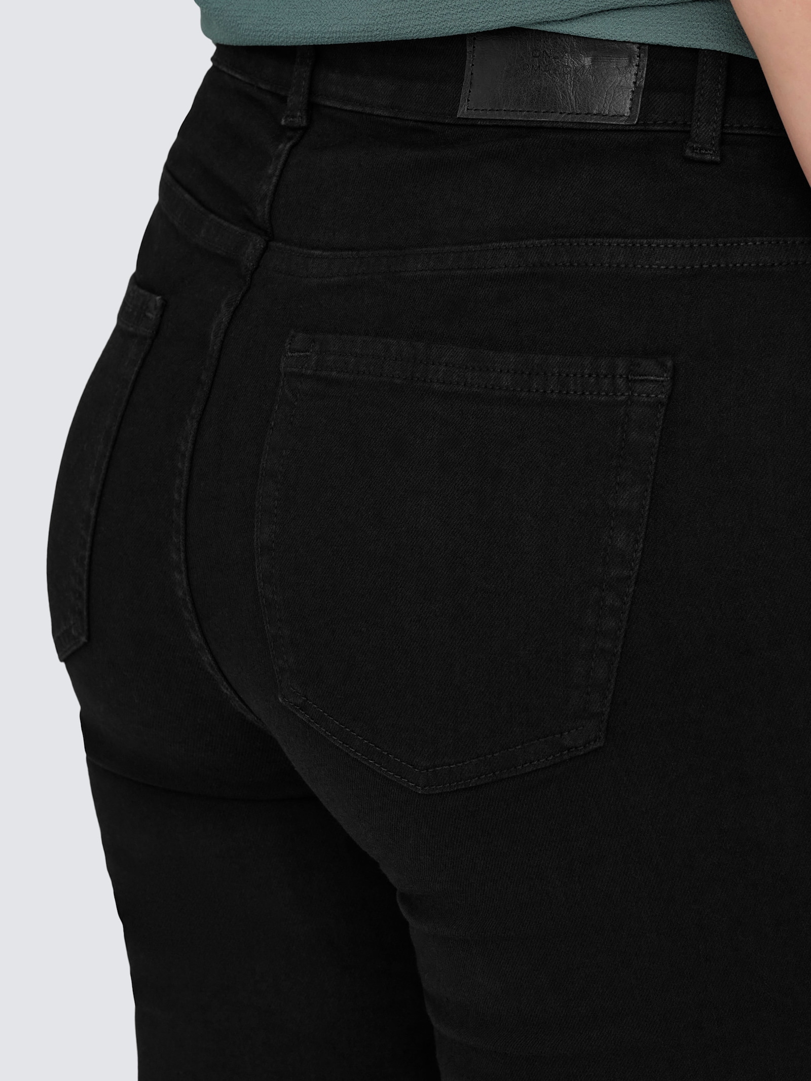 High-waist-Jeans - black denim