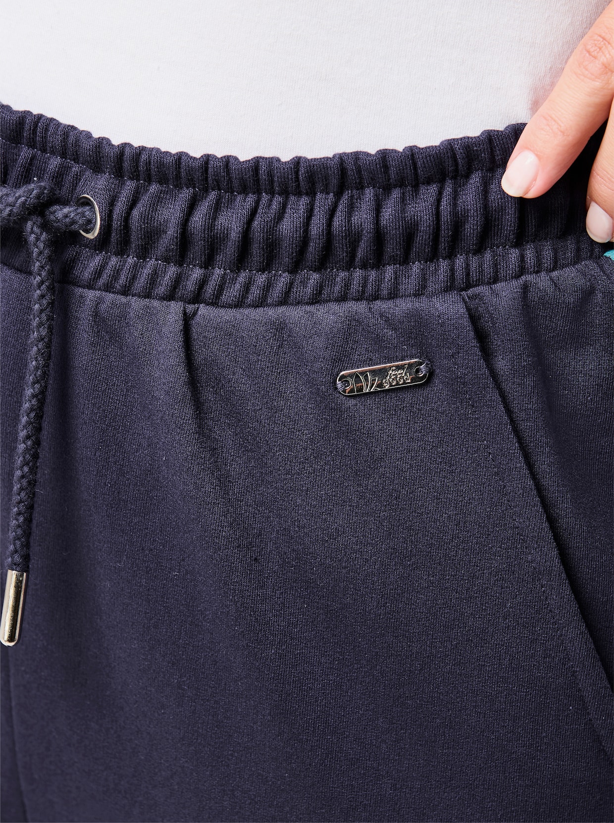 feel good Hose - marine-türkis