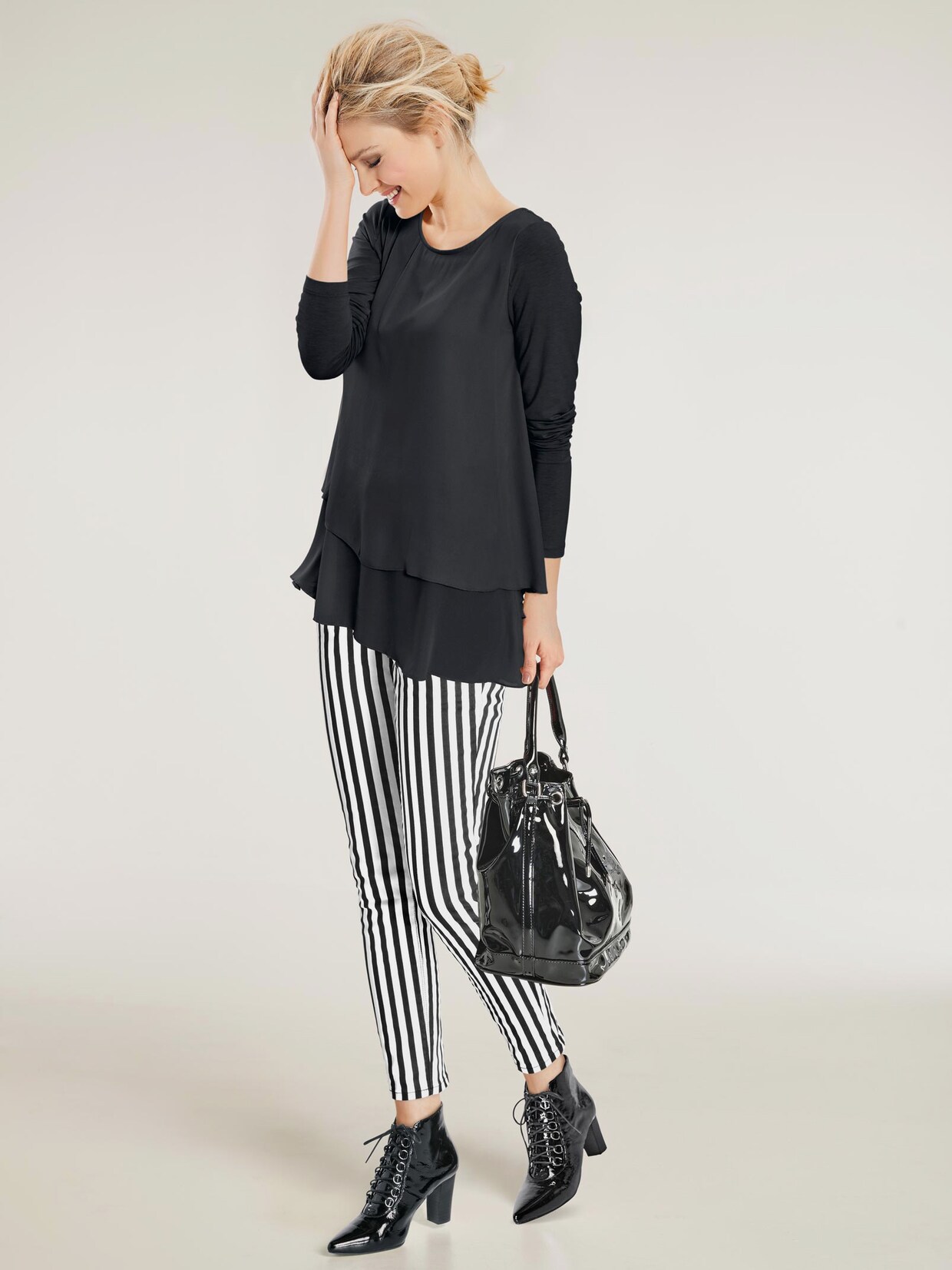 Linea Tesini Shirt met ronde hals - zwart