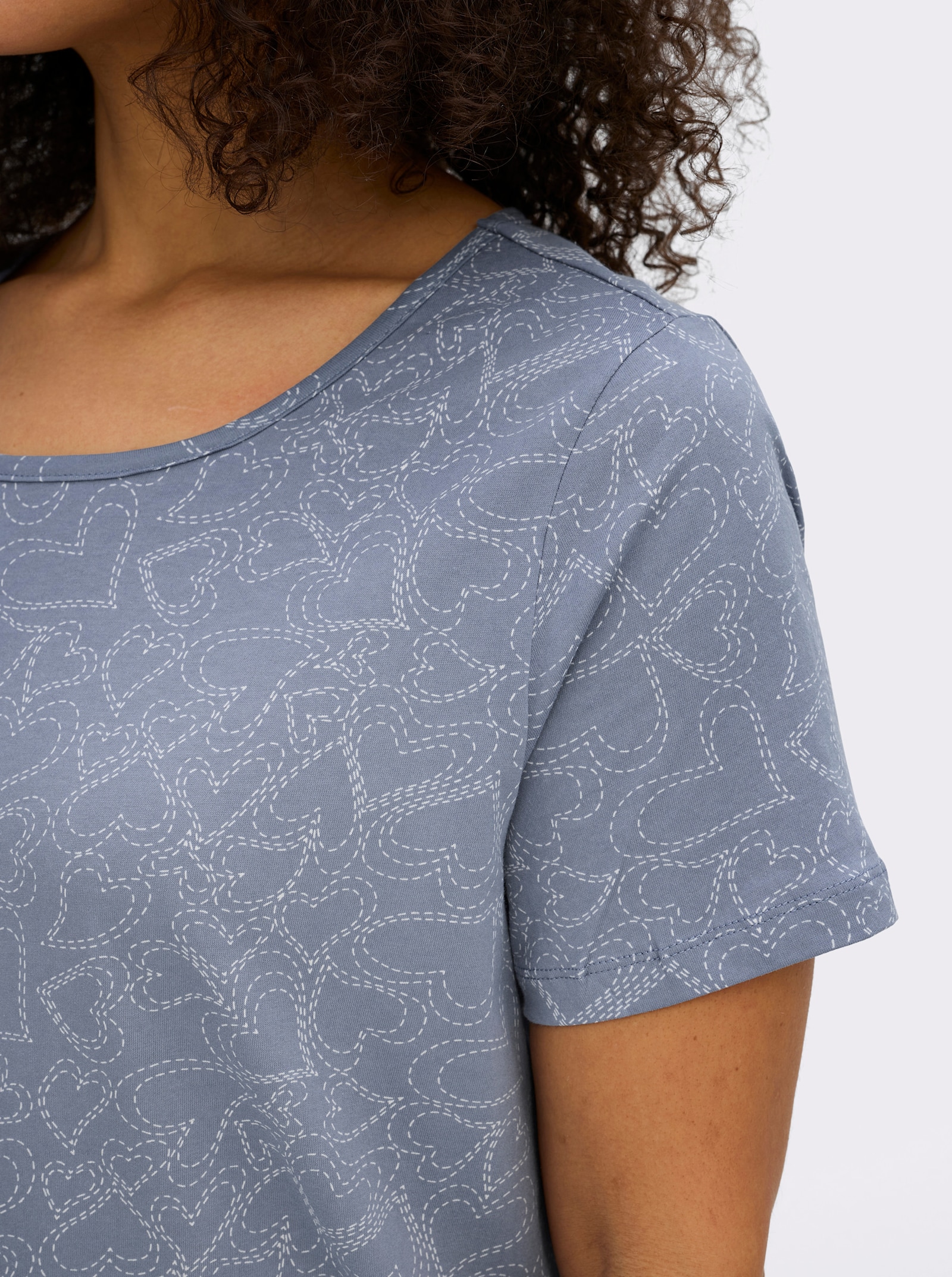 T-Shirt mit Herzchen-Dessin - taubenblau-bedruckt