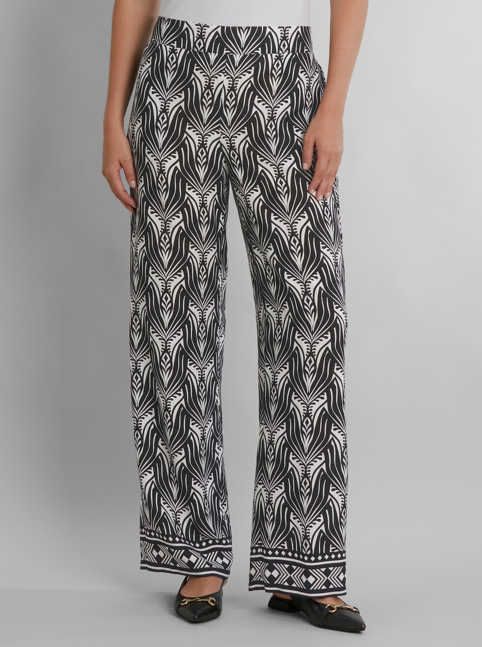 heine Schlupfhose mit Druck-Dessin - ecru-schwarz-bedruckt