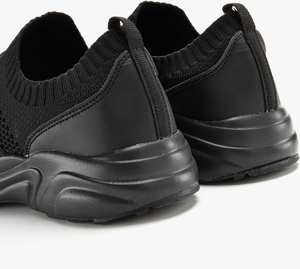 LASCANA ACTIVE Sneaker - zwart
