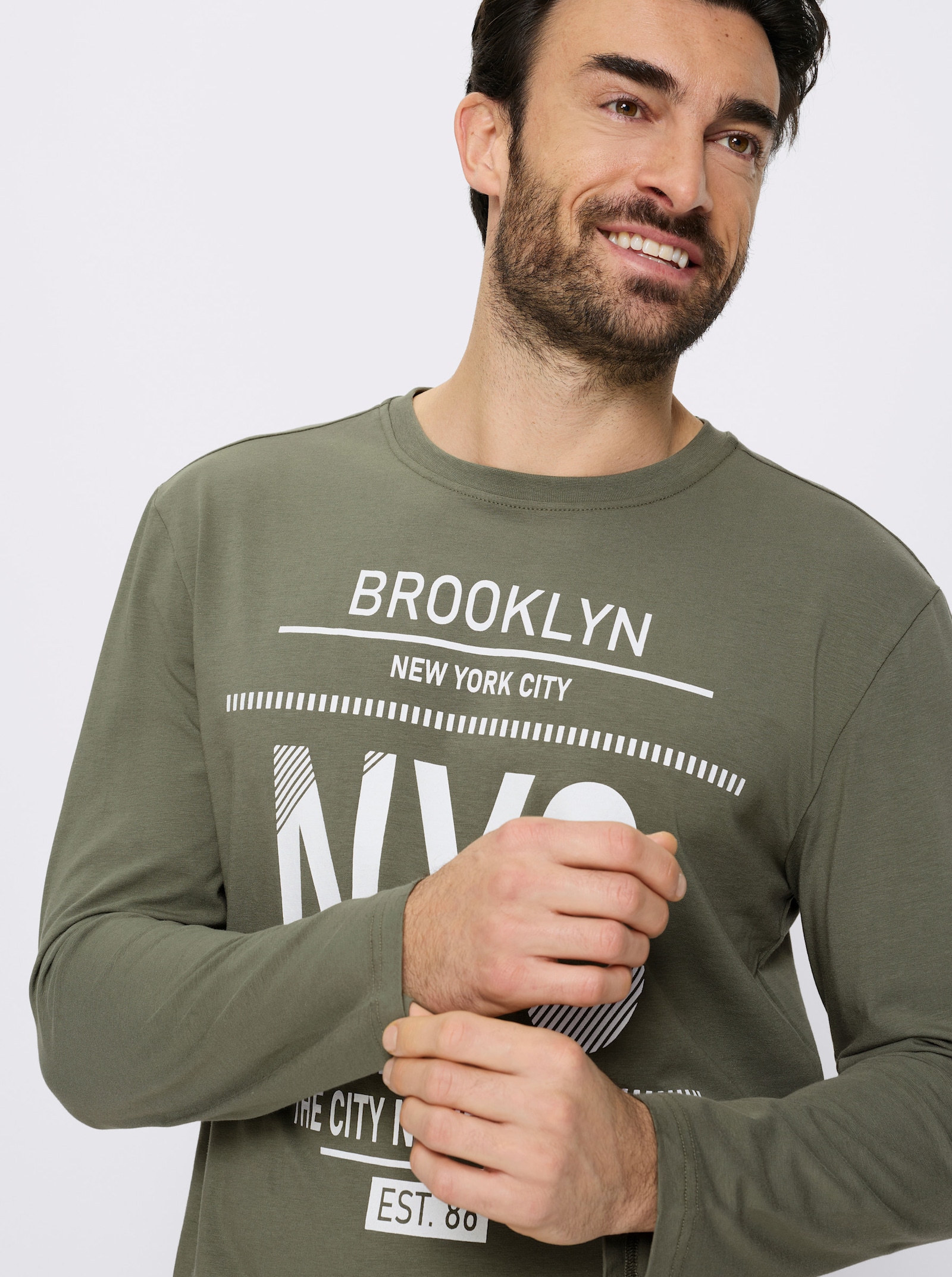 Catamaran Sports Freizeitshirt mit platziertem Druck - khaki-weiß-bedruckt