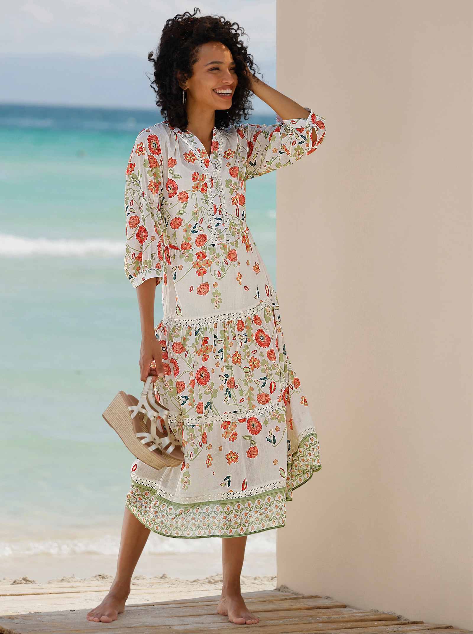 heine Robe imprimée avec fond de robe amovible - couleur ivoire-roseau imprimé