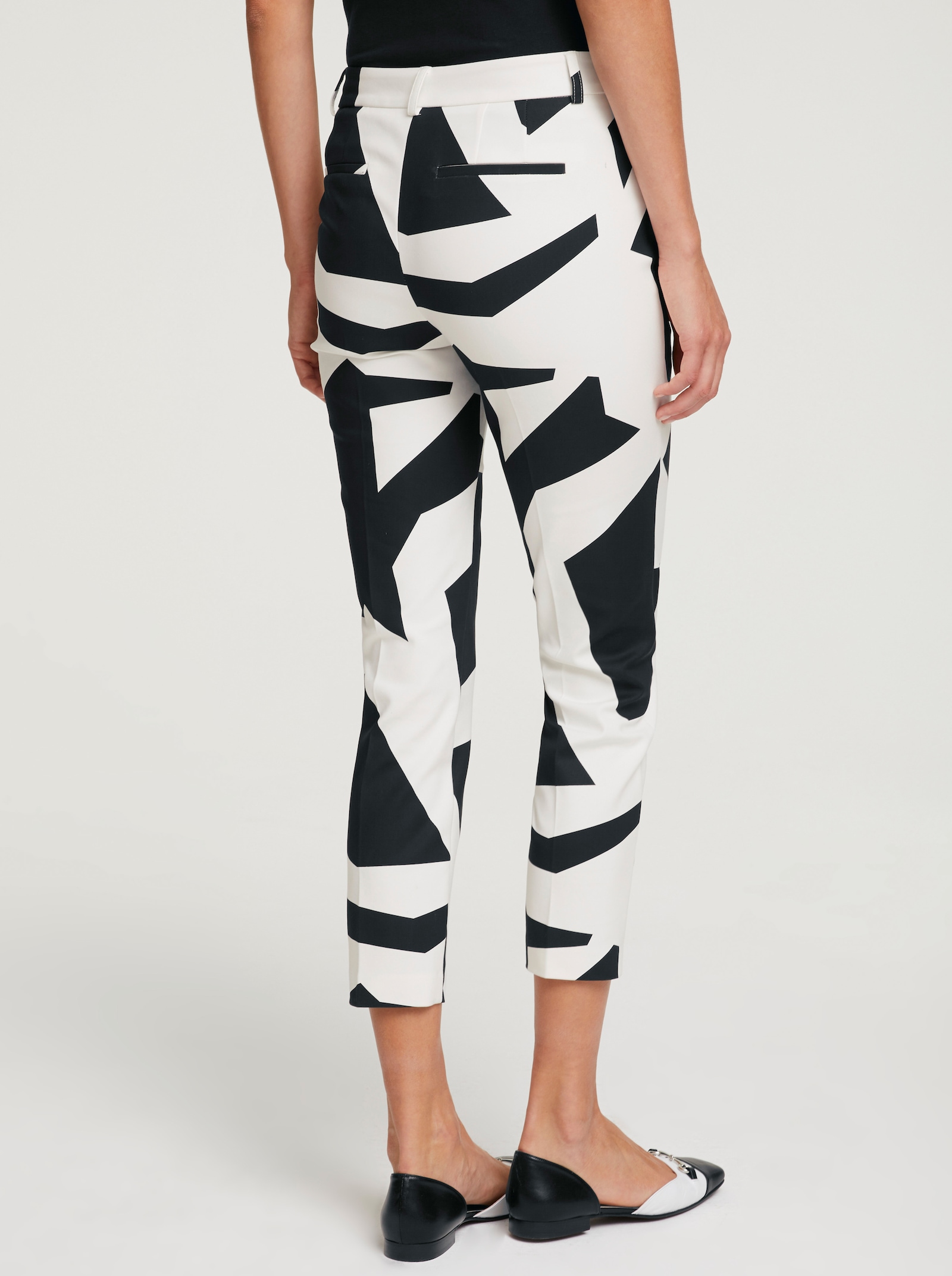 heine Pantalon avec imprimé graphique - noir-écru