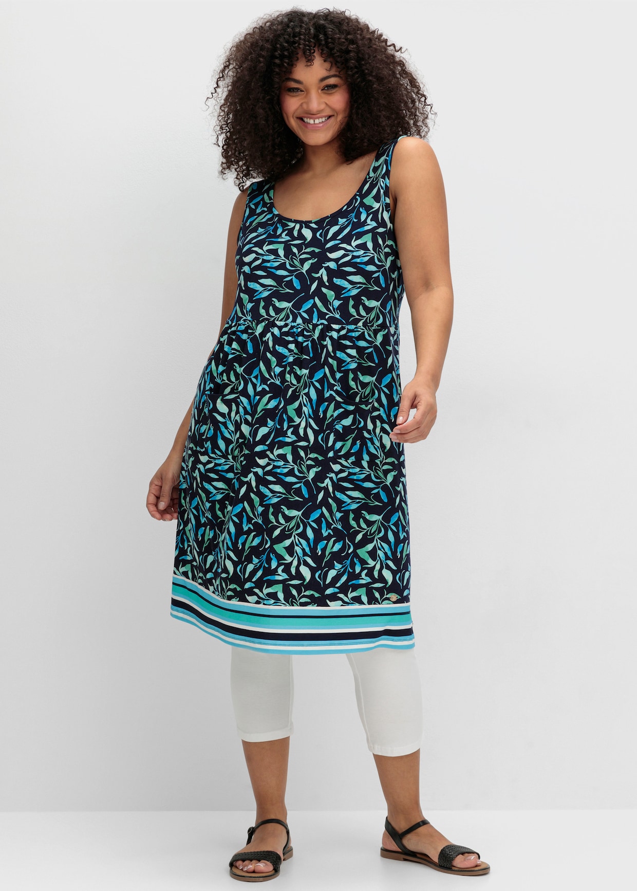 sheego Jersey jurk - marine bedrukt