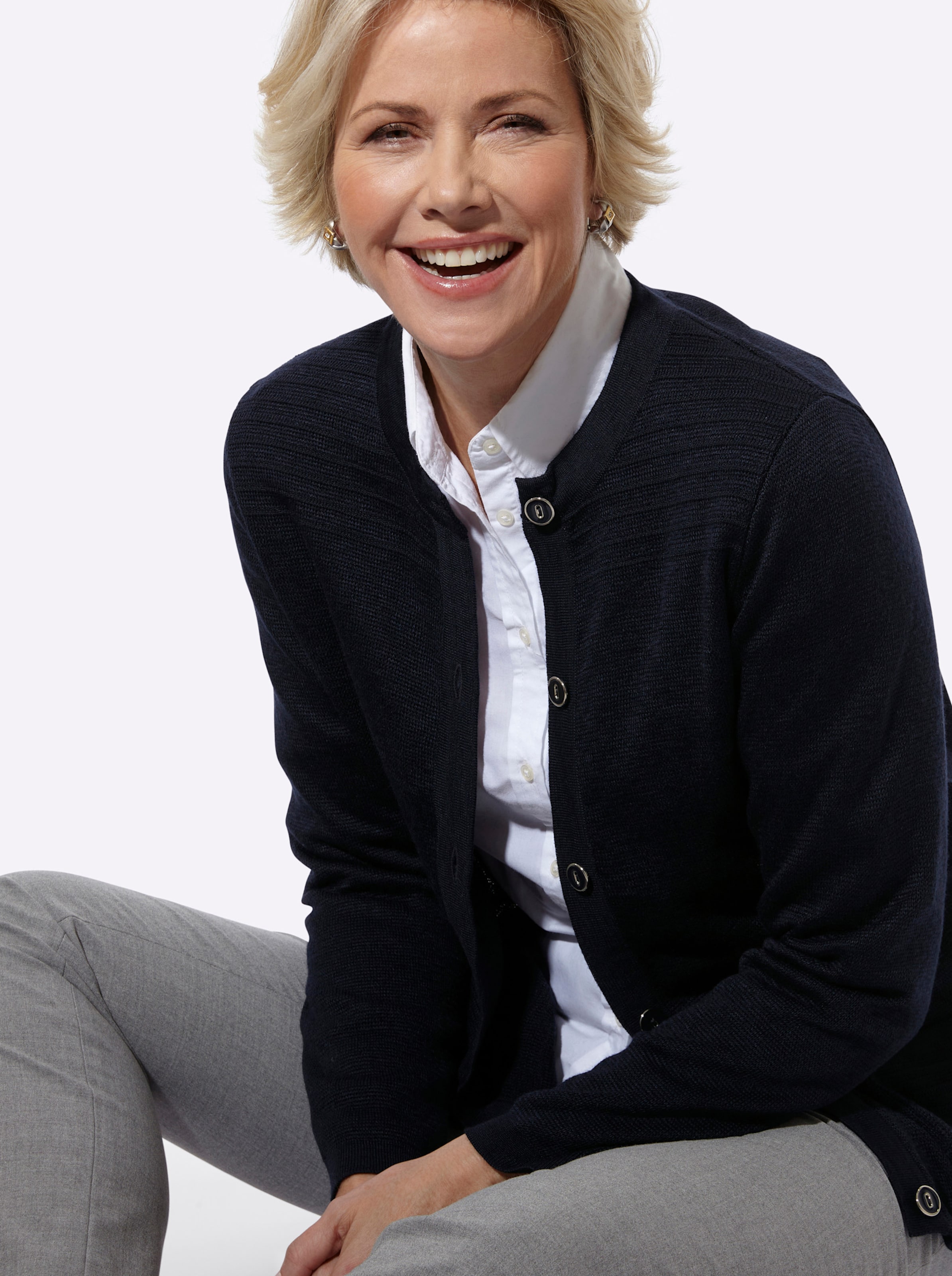 Thumbnail - Strickjacke