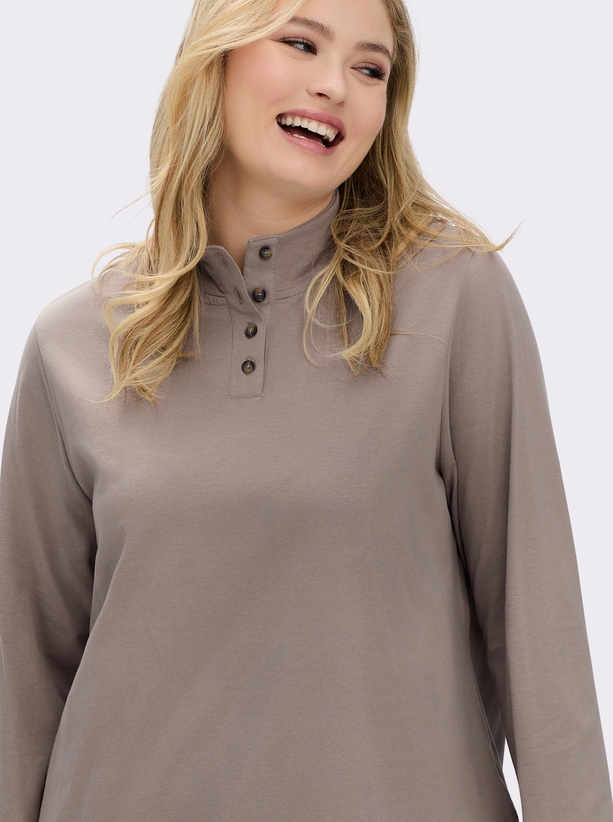 Stehkragenshirt mit Schmuckknöpfen - taupe