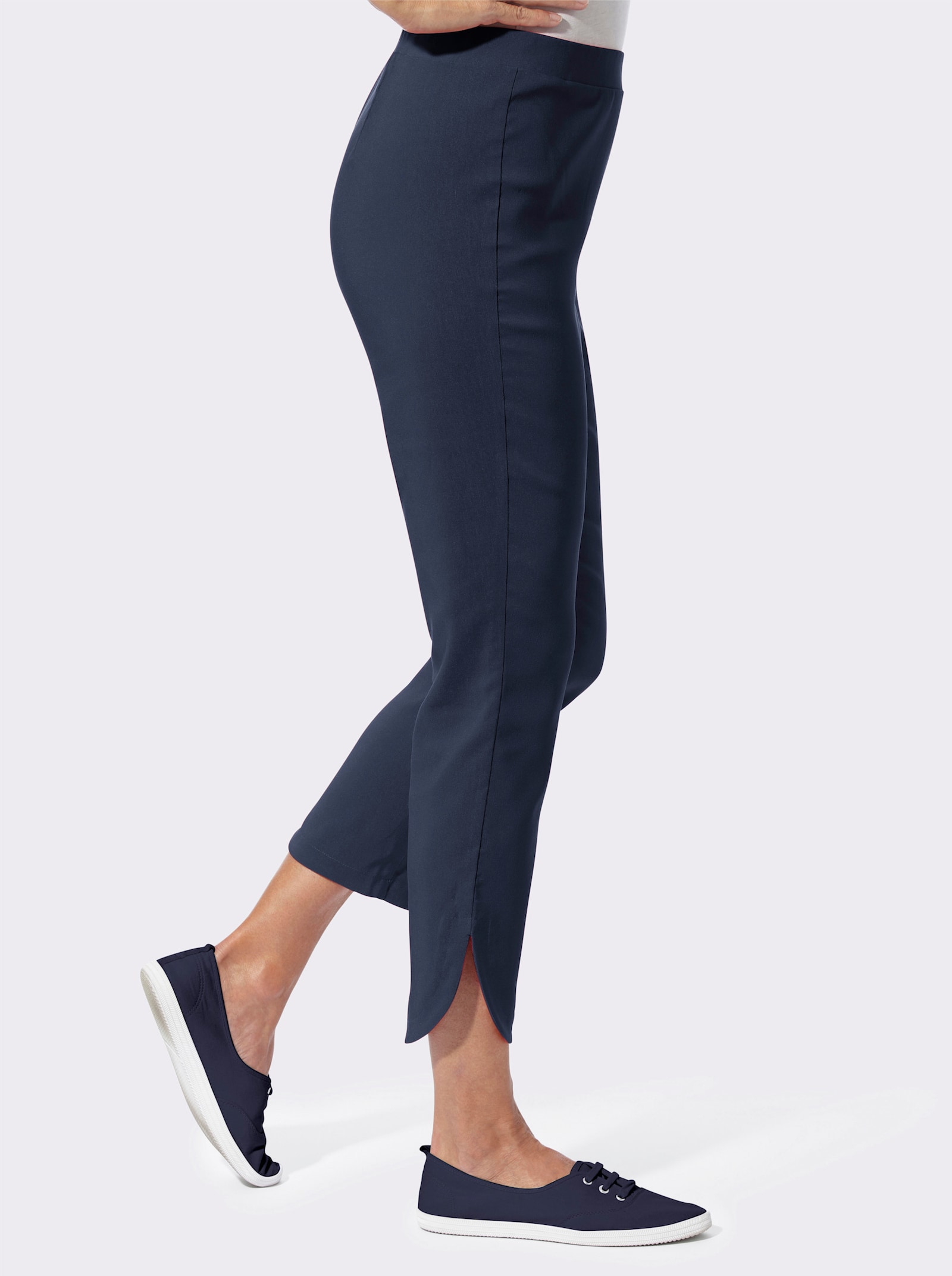Hose mit abgerundeten Seitenschlitzen - marine