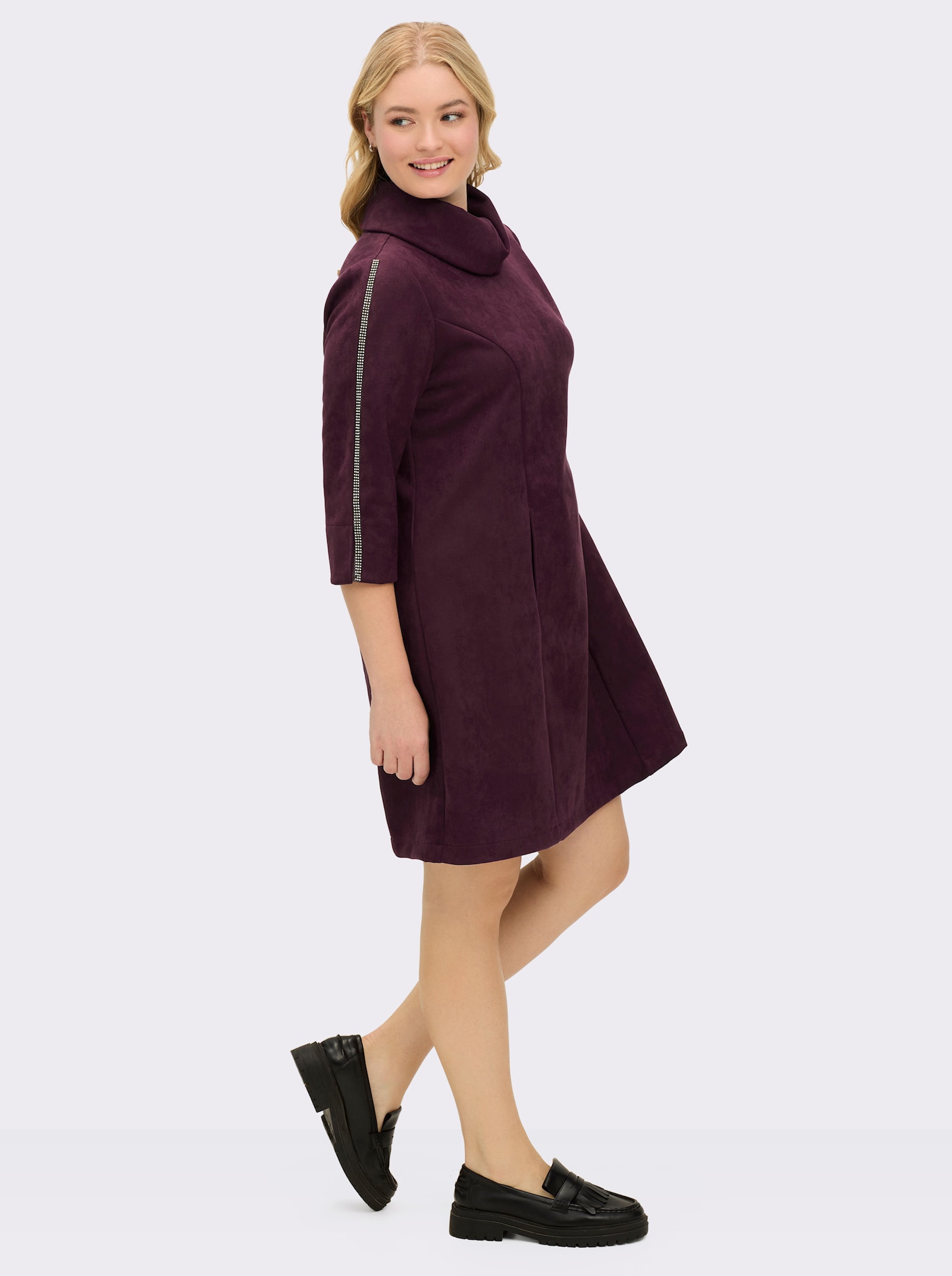 sheego A-Linien-Kleid in Veloursleder-Optik - burgund