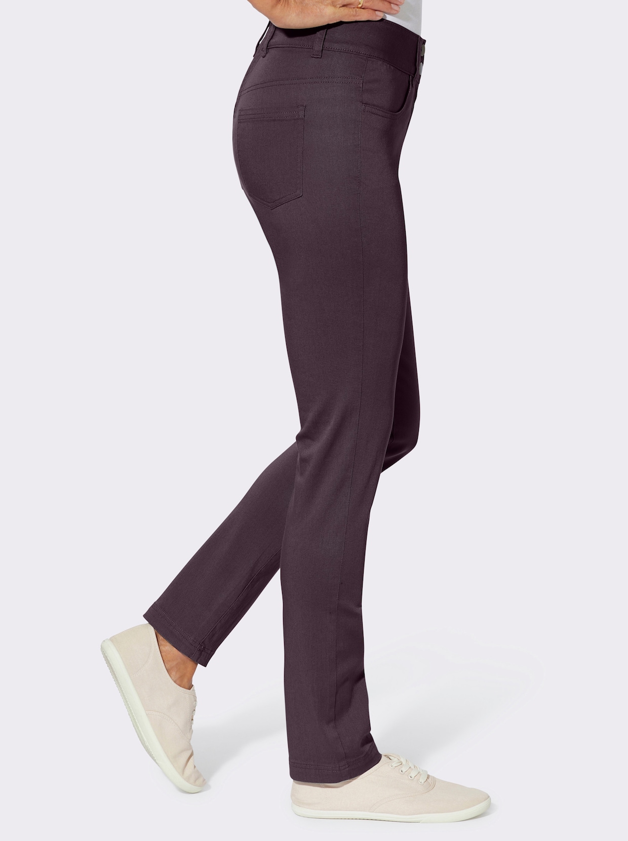 Jeans mit Stretch-Einsatz hinten - aubergine