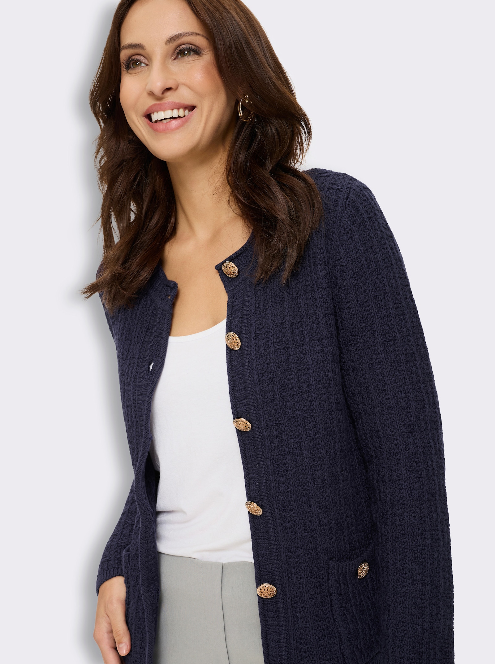 Strickjacke mit goldfarbenen Schmuckknöpfen - marine