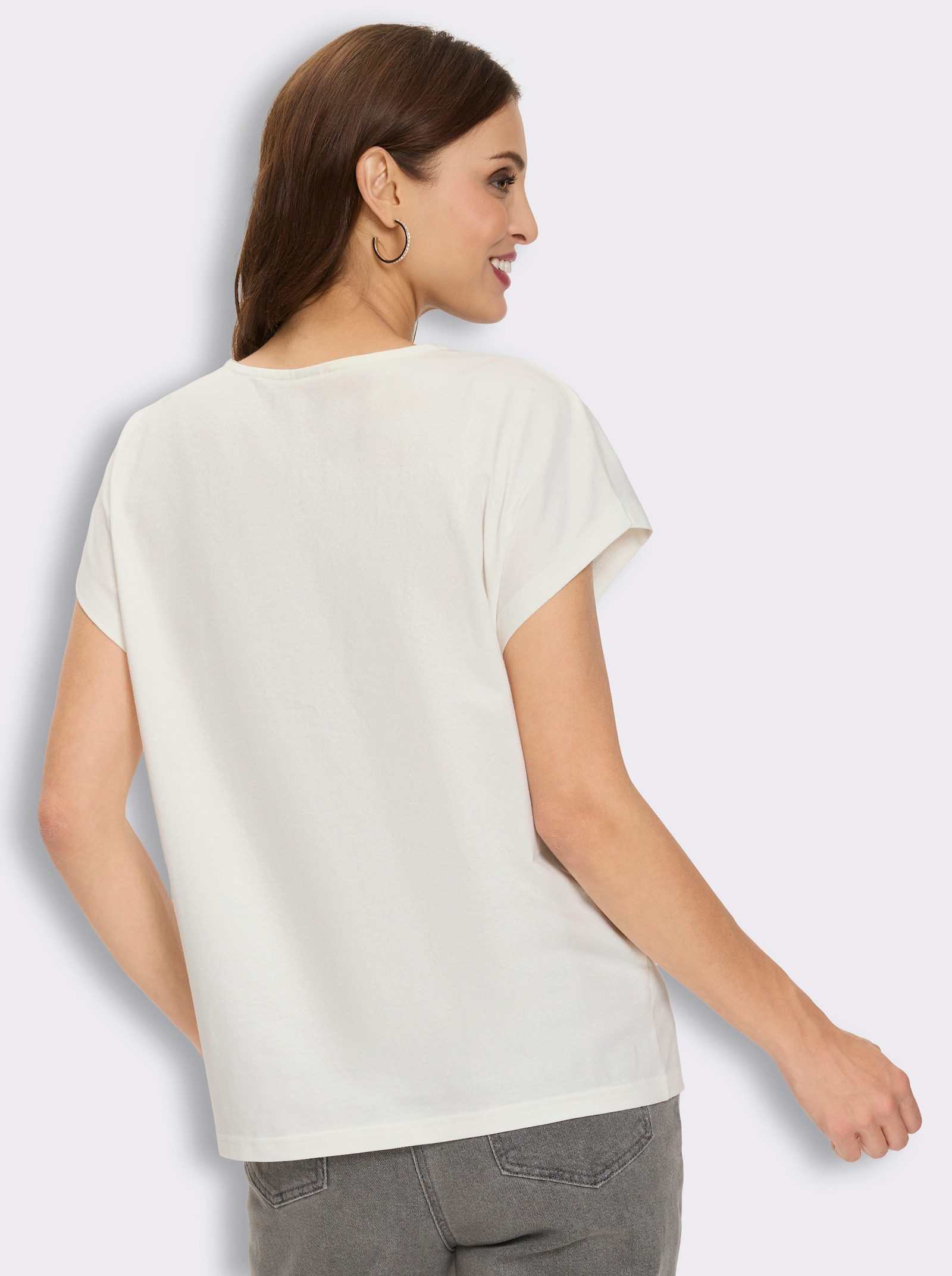 Rundhalsshirt mit überschnittenen Schultern - schwarz-ecru-bedruckt