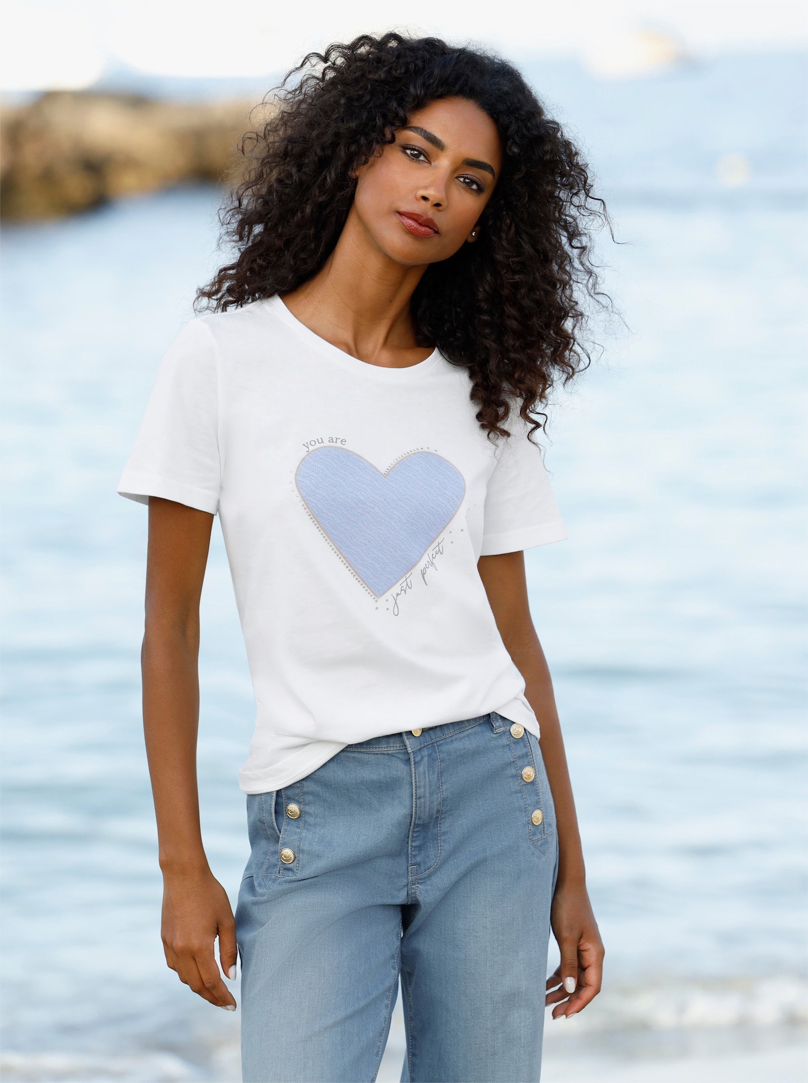 heine T-Shirt mit Herz-Motiv - ecru