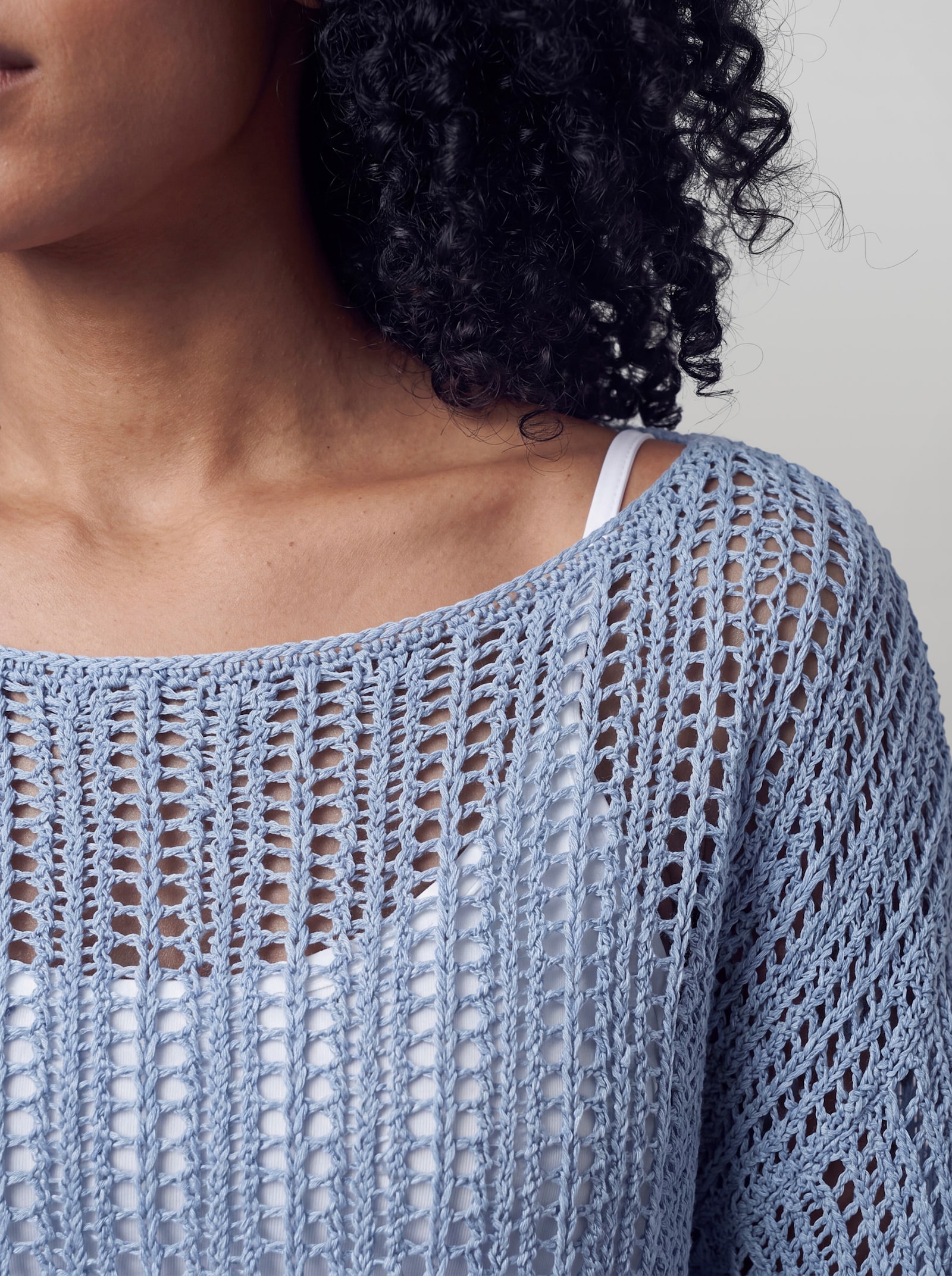 heine Pullover mit U-Boot-Ausschnitt - bleu