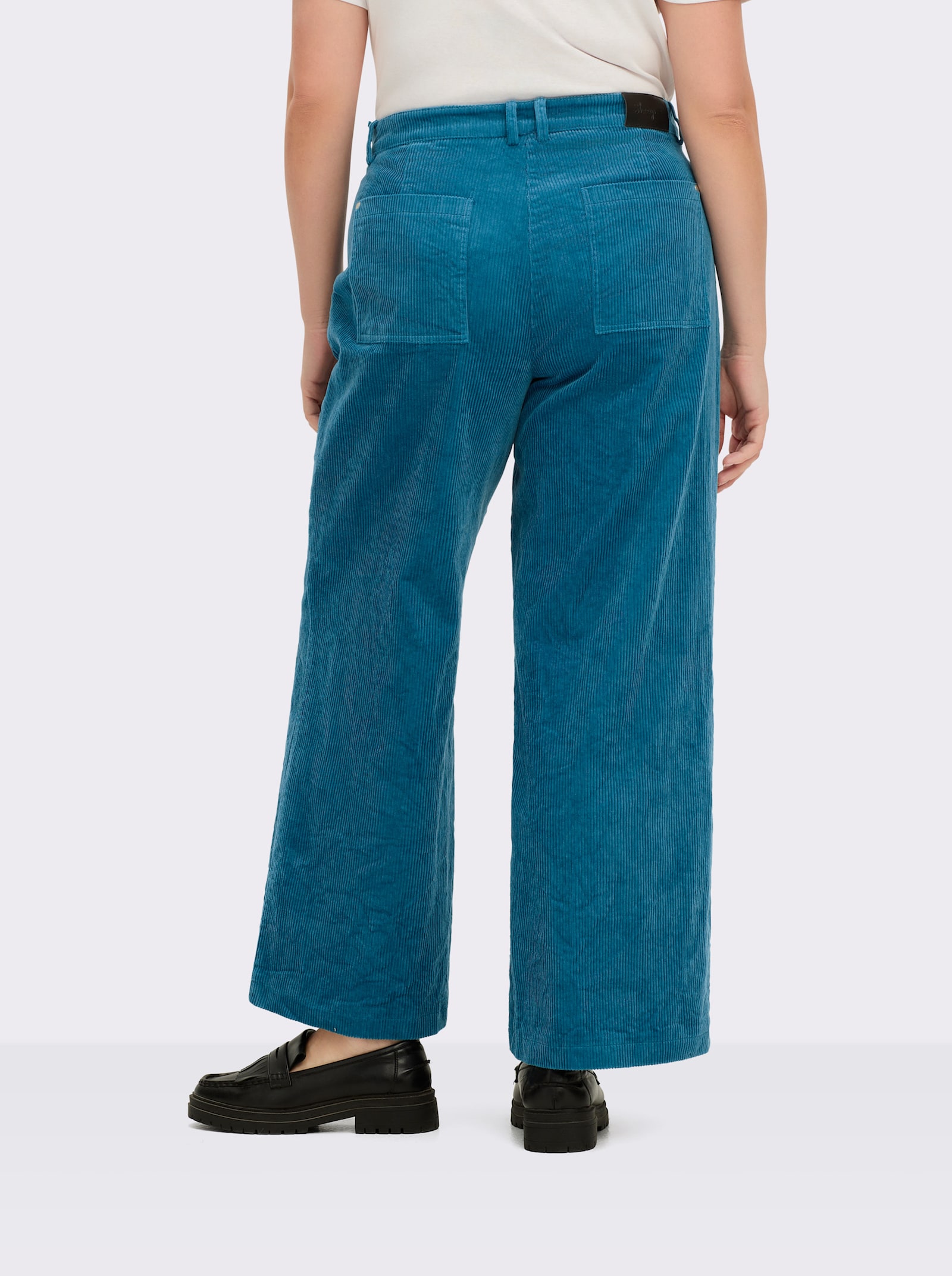 sheego Cordhose mit weitem Bein - topas