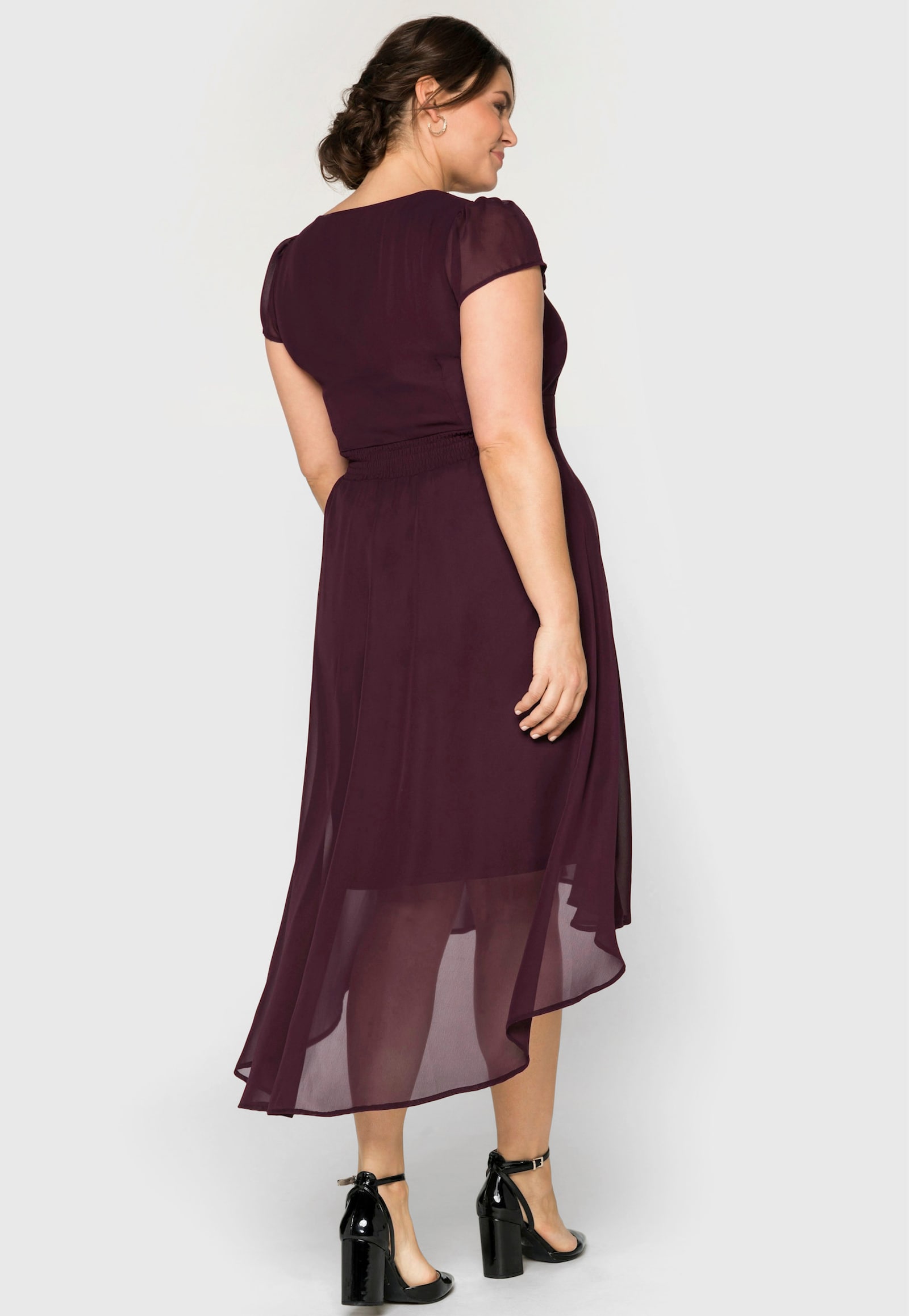sheego Abendkleid mit Flügelärmeln - aubergine