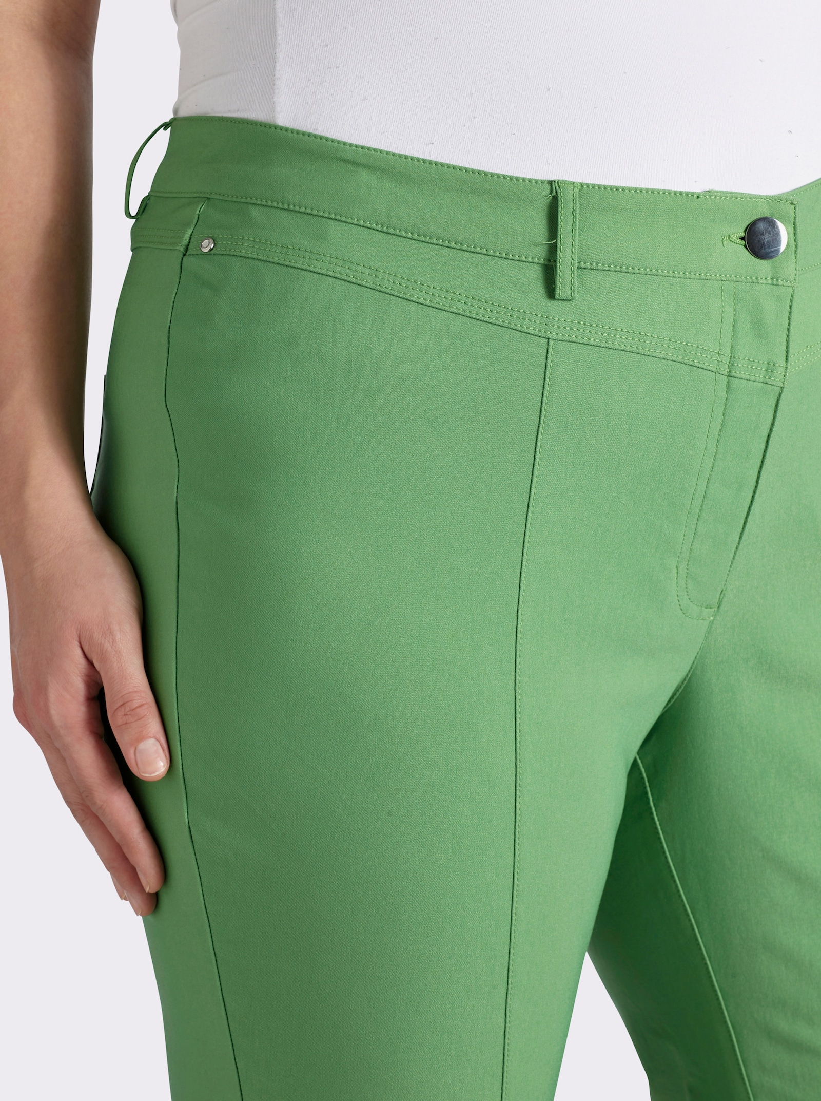 Bengalinhose mit aufgesetzten Gesäßtaschen - apfel