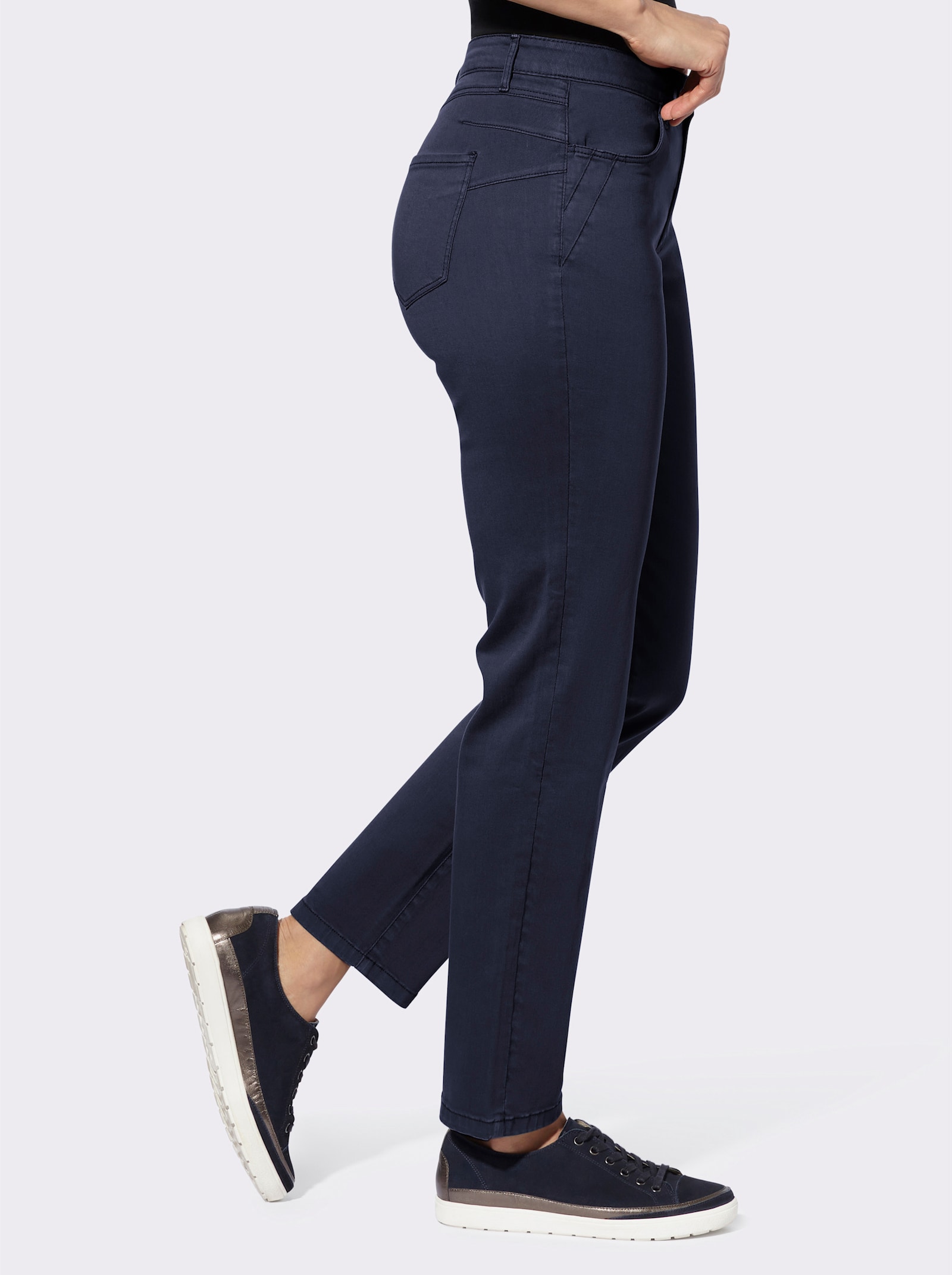 Jeans in Baumwoll-Stretch-Qualität - marine