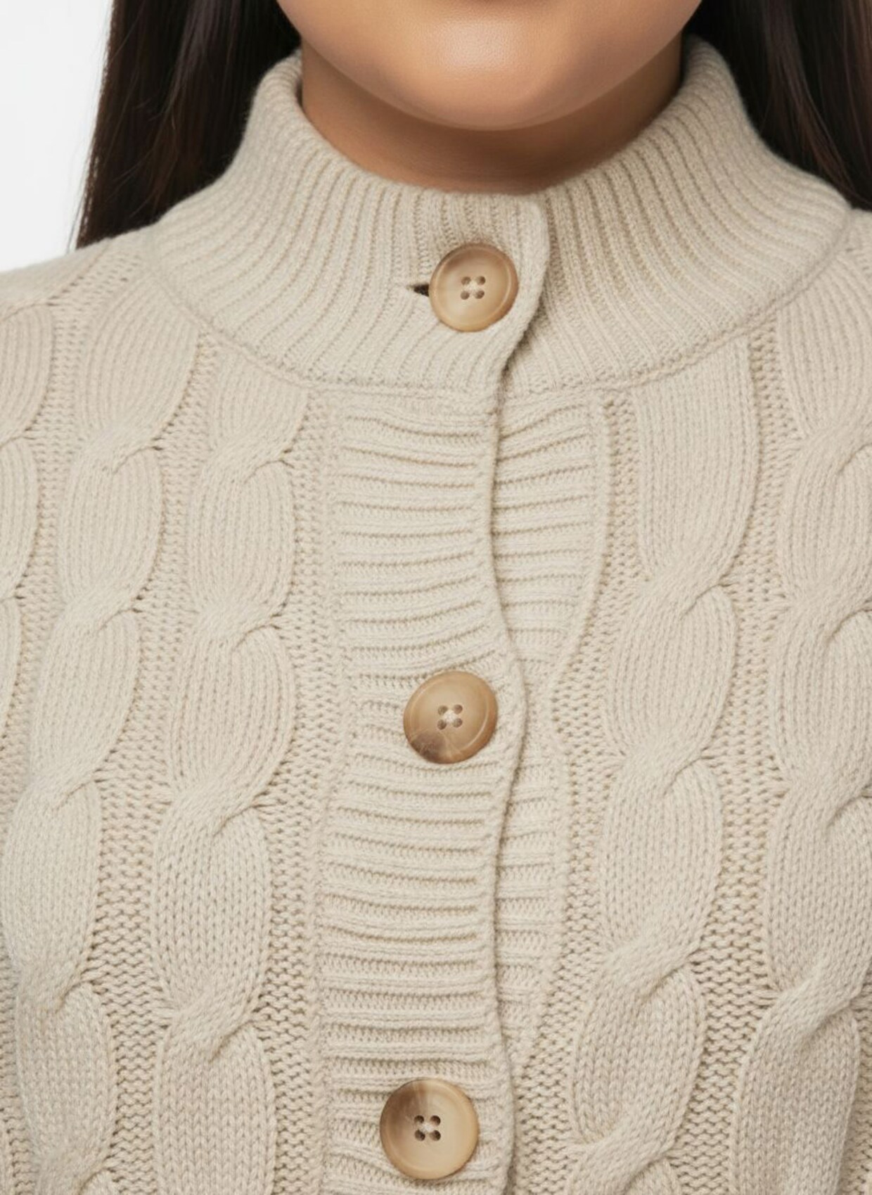 Longstrickjacke mit Zopf-Strickmuster - sand