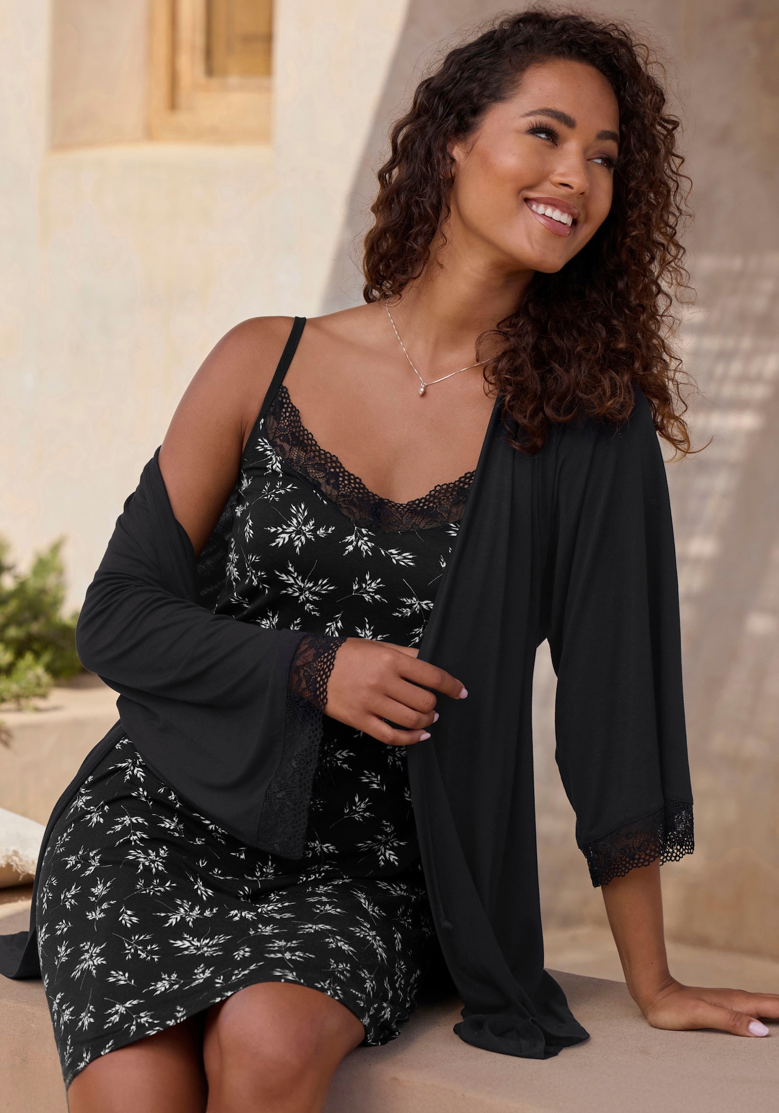 Vivance Dreams Déshabillé - noir motif à fleurs