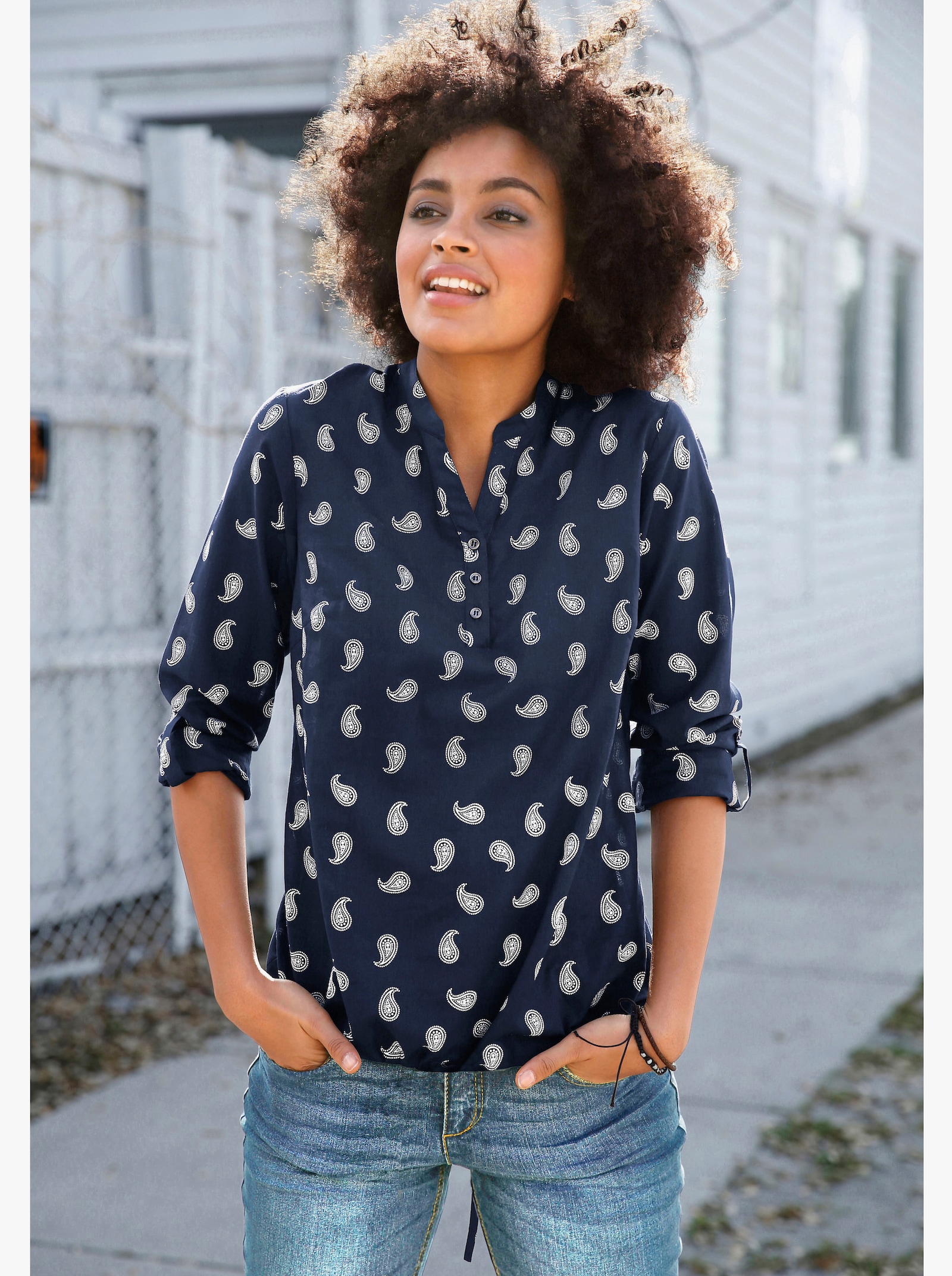 Schlupfbluse bedruckt, mit elastischem Saum - weiß-marine-bedruckt