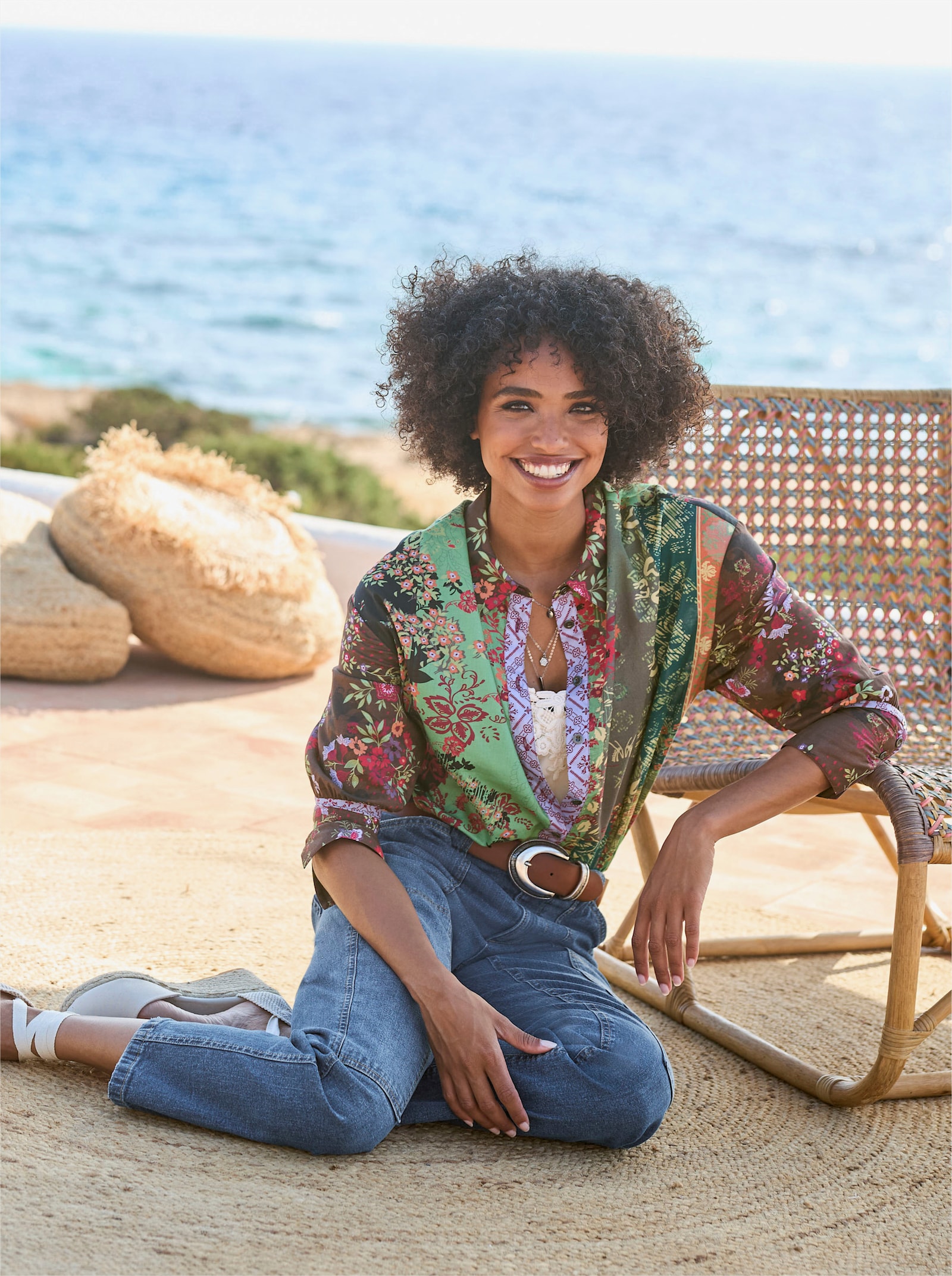 heine Druckbluse mit Knopfleiste - erdbeere-schilf-bedruckt