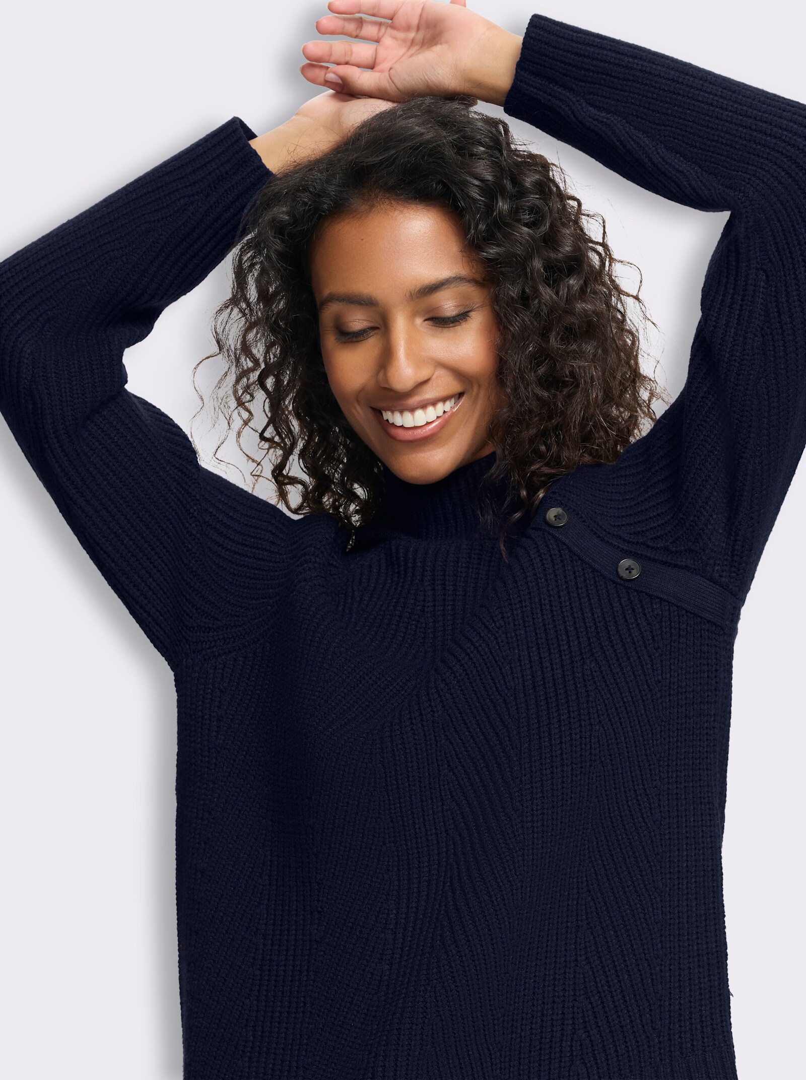 heine Pullover mit Zierknöpfen - marine