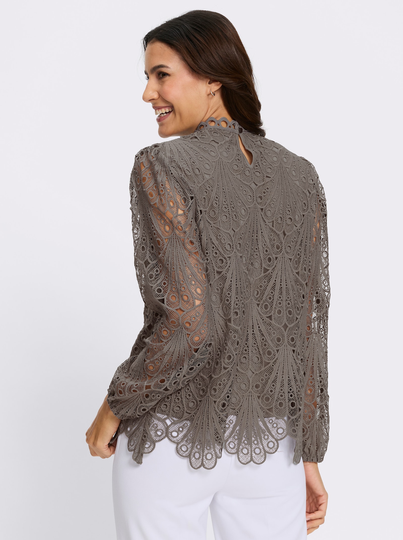 Spitzenbluse mit Schlingenverschluss hinten - taupe